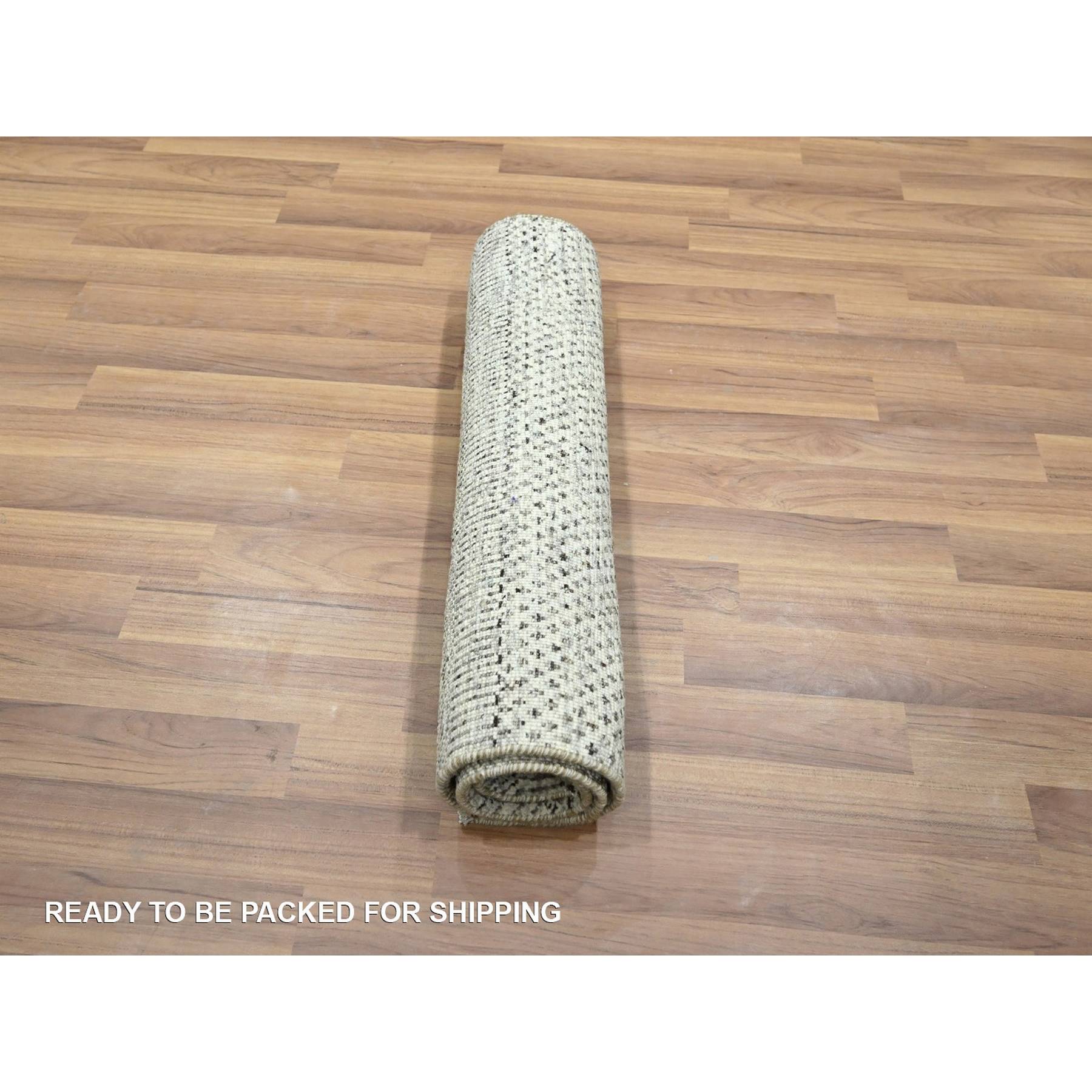Modern-and-Contemporary-Hand-Knotted-Rug-382490