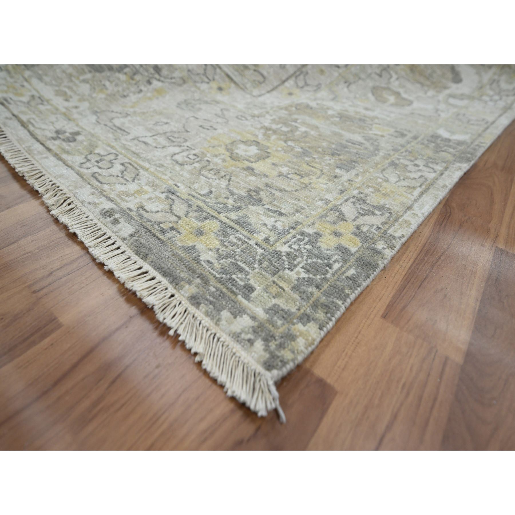 Oushak-And-Peshawar-Hand-Knotted-Rug-380845