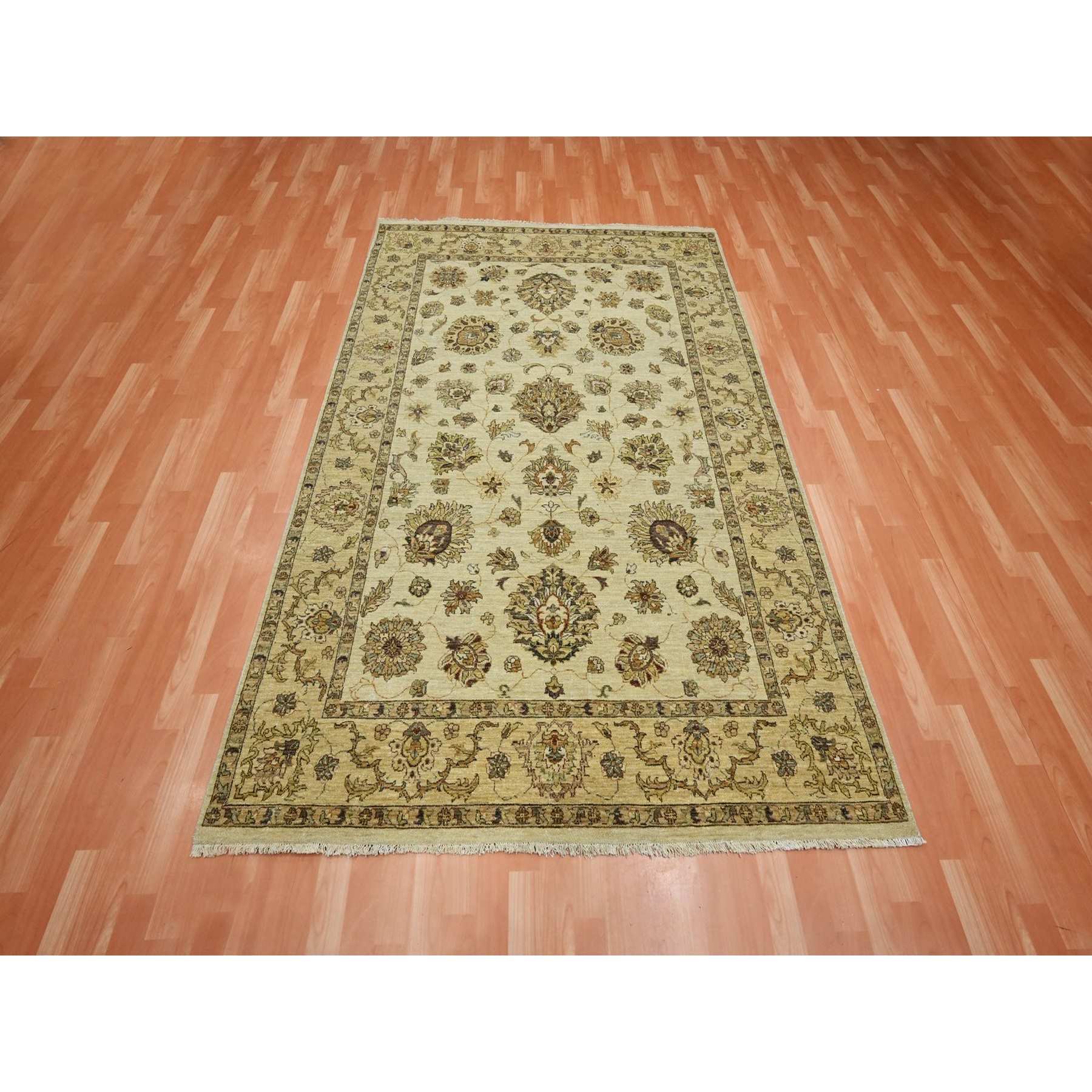 Oushak-And-Peshawar-Hand-Knotted-Rug-381785