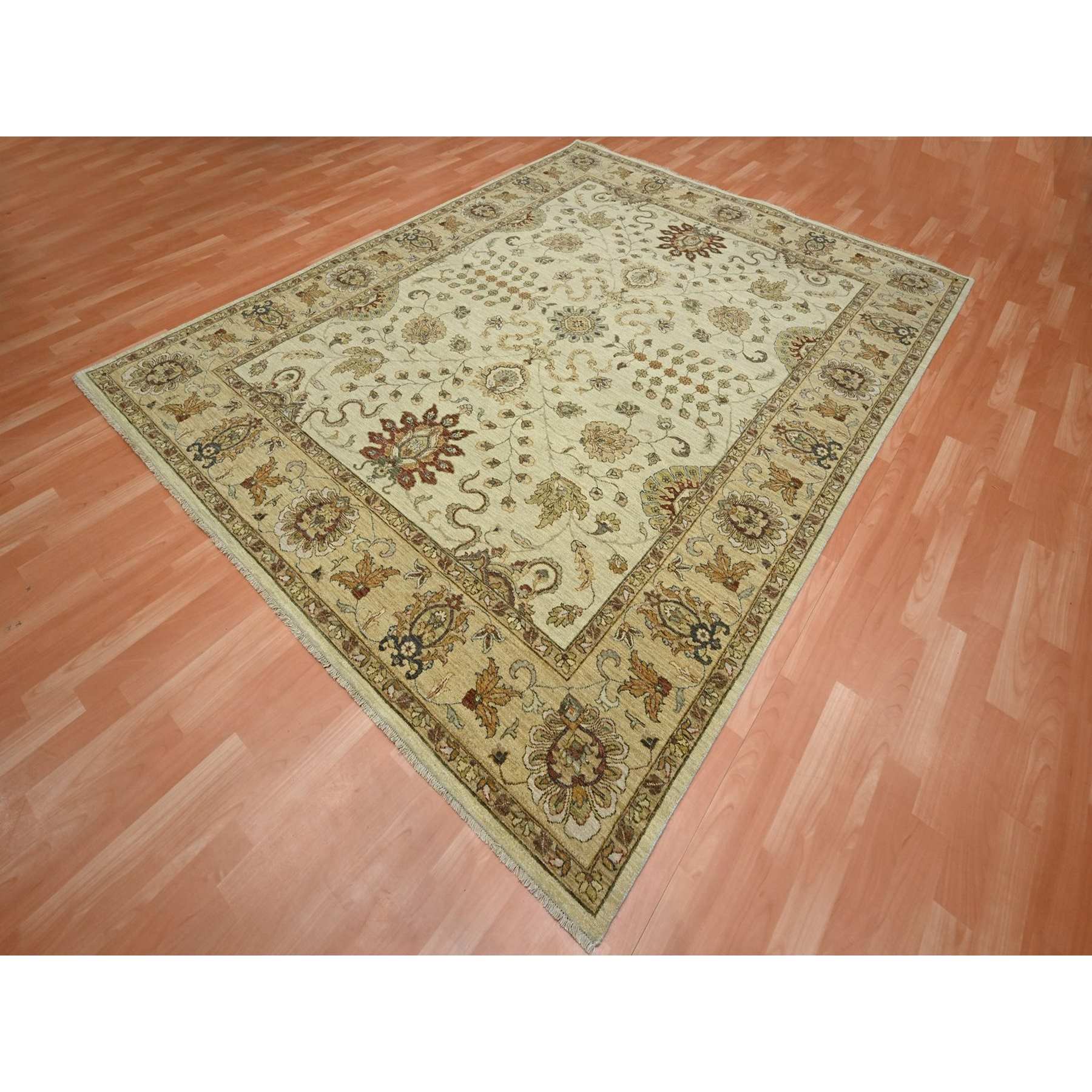 Oushak-And-Peshawar-Hand-Knotted-Rug-381840