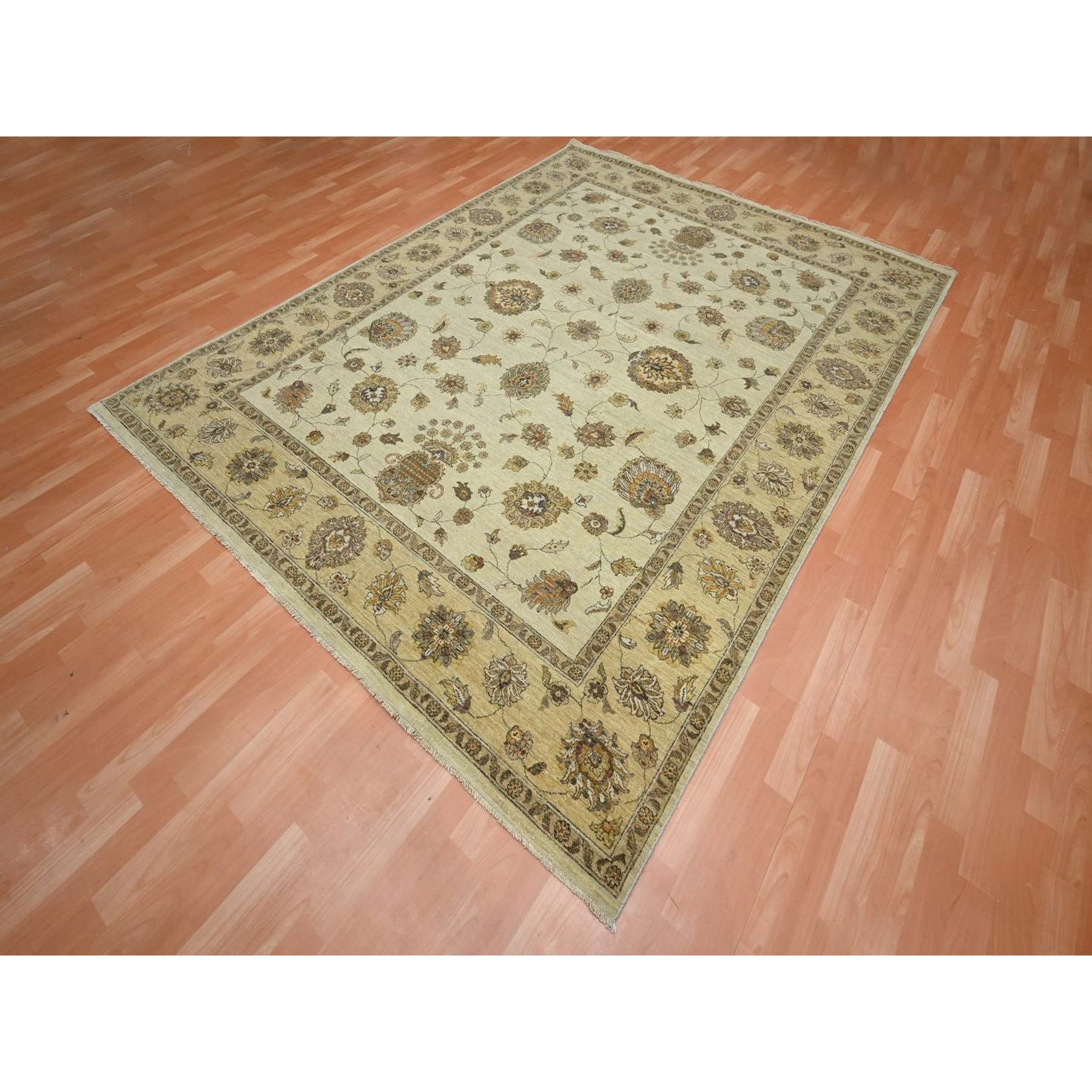 Oushak-And-Peshawar-Hand-Knotted-Rug-381880
