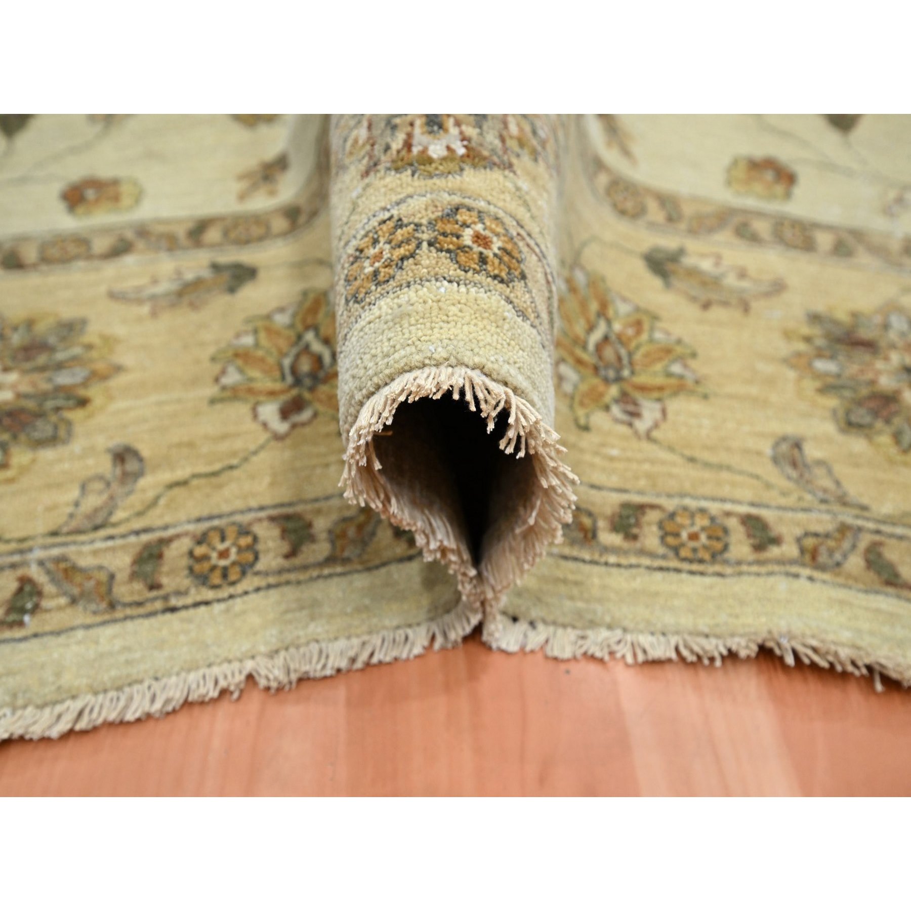 Oushak-And-Peshawar-Hand-Knotted-Rug-381880