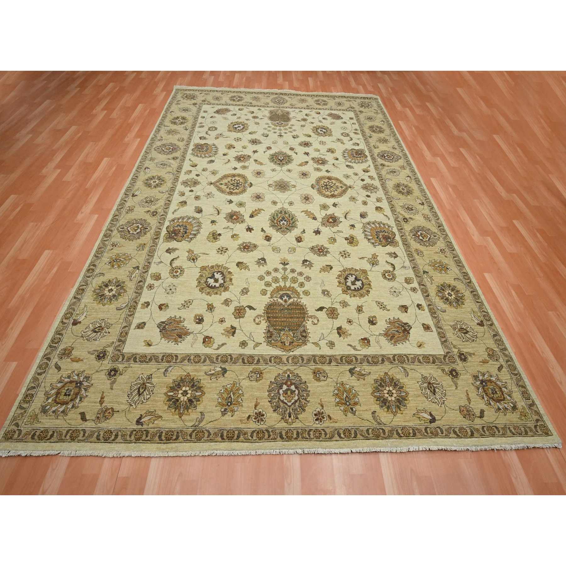 Oushak-And-Peshawar-Hand-Knotted-Rug-381890