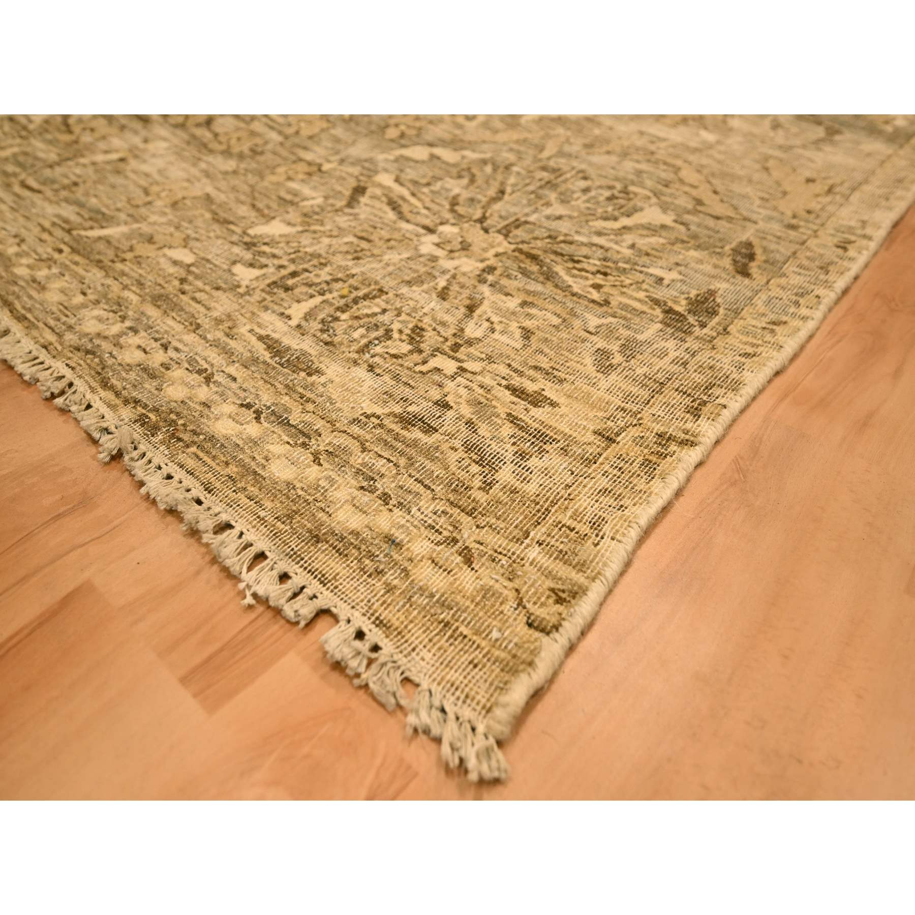 Vintage-Hand-Knotted-Rug-380910