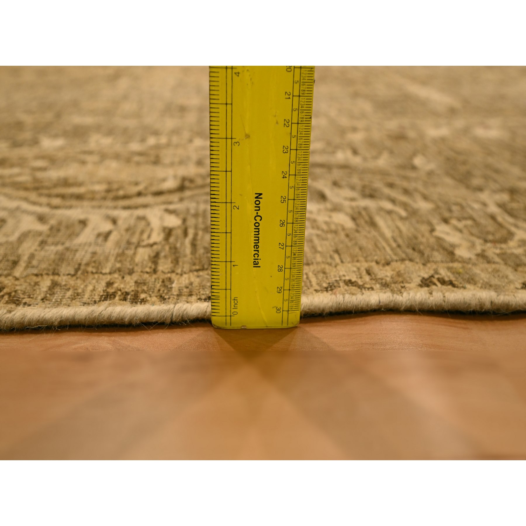 Vintage-Hand-Knotted-Rug-380910