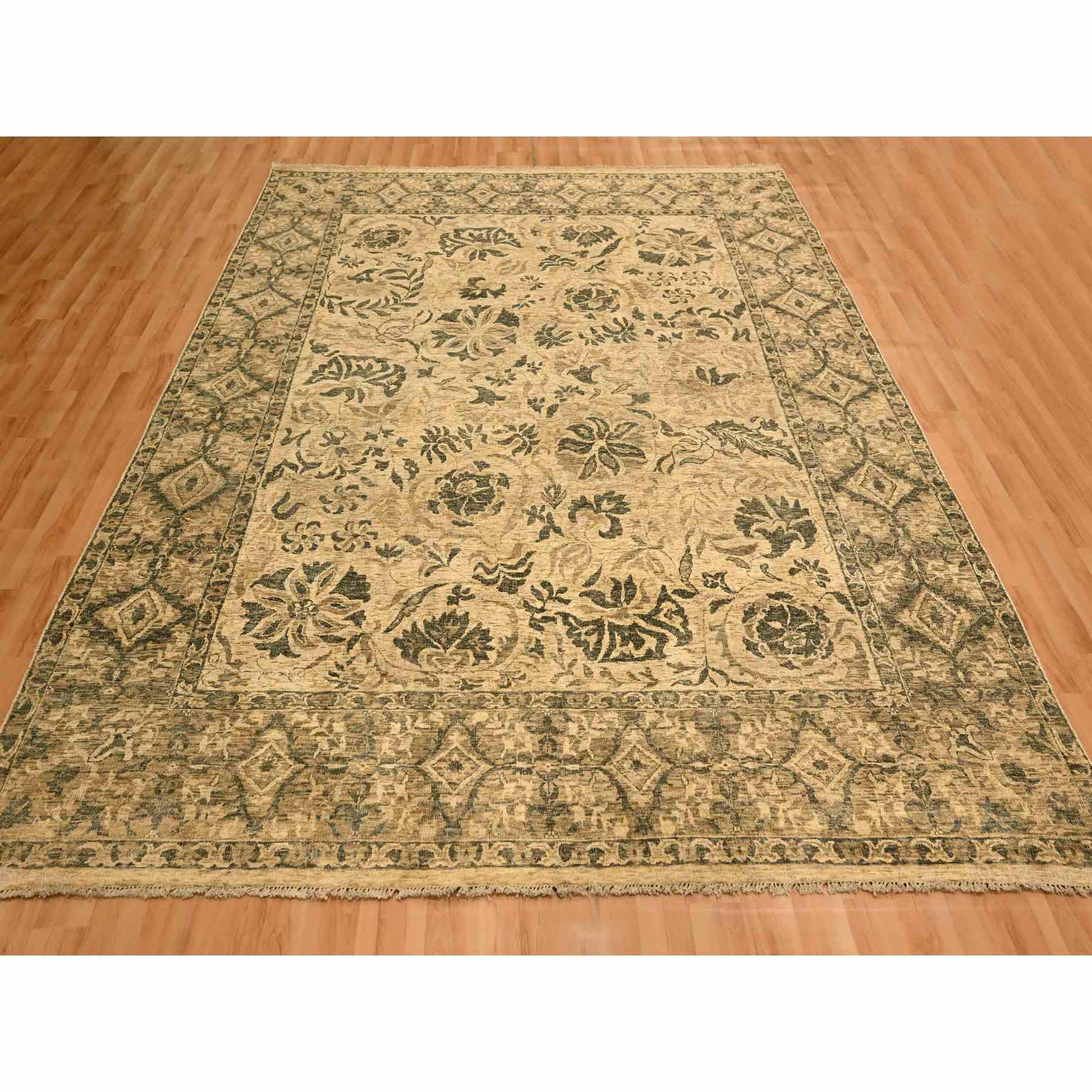 Vintage-Hand-Knotted-Rug-380960