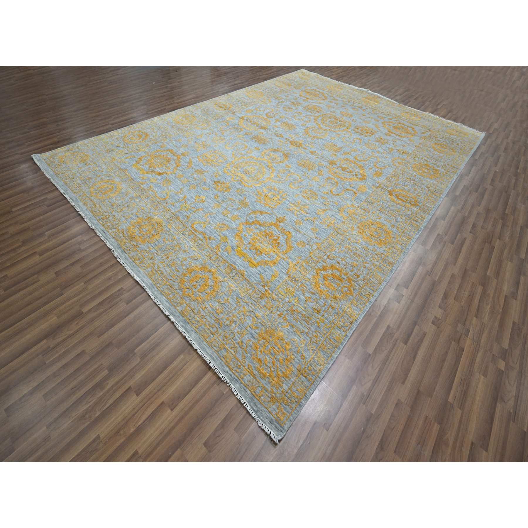 Transitional-Hand-Knotted-Rug-381560
