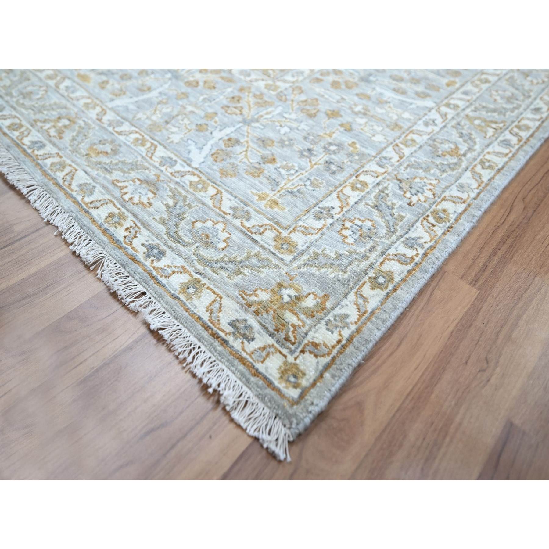 Fine-Oriental-Hand-Knotted-Rug-384985