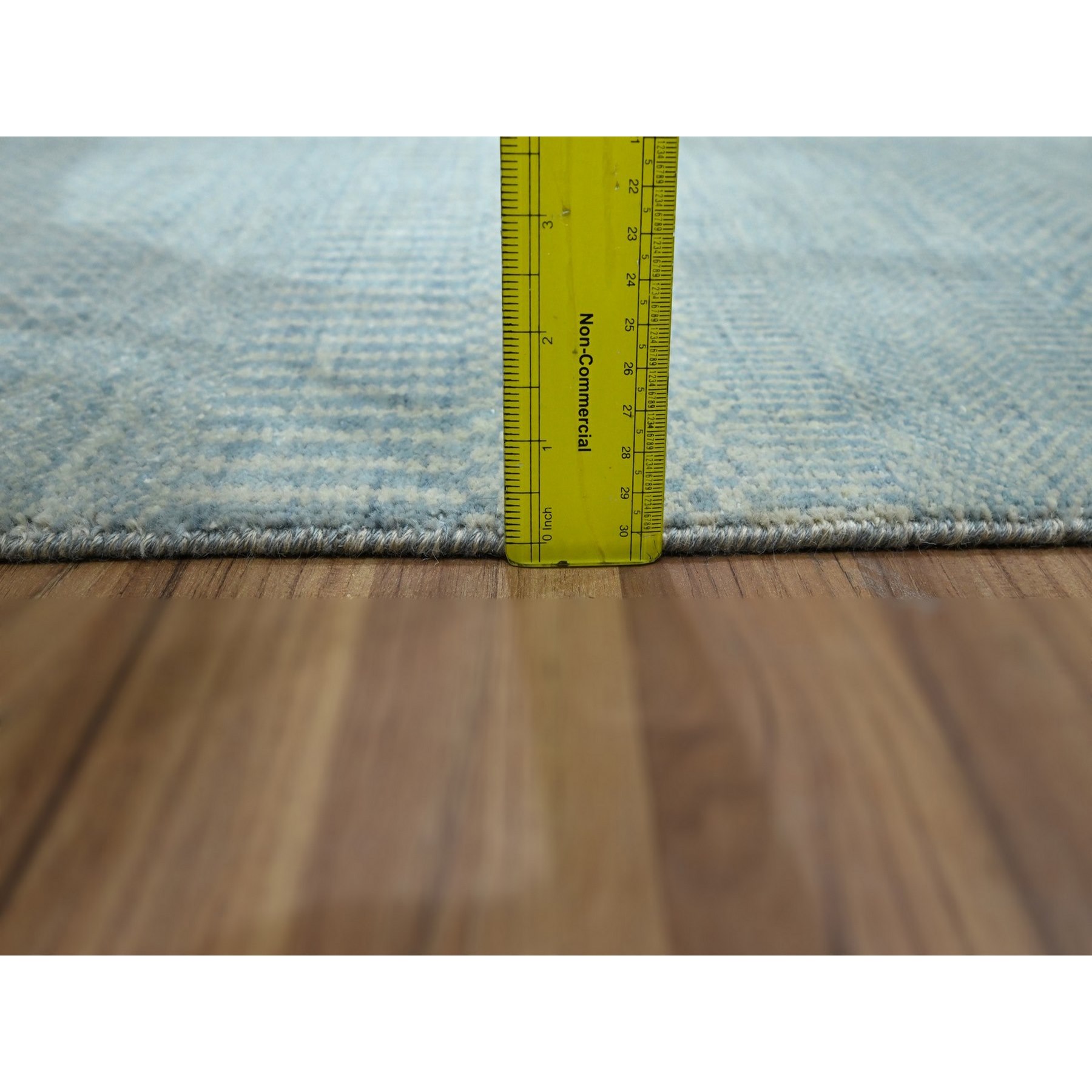 Modern-and-Contemporary-Hand-Knotted-Rug-382530