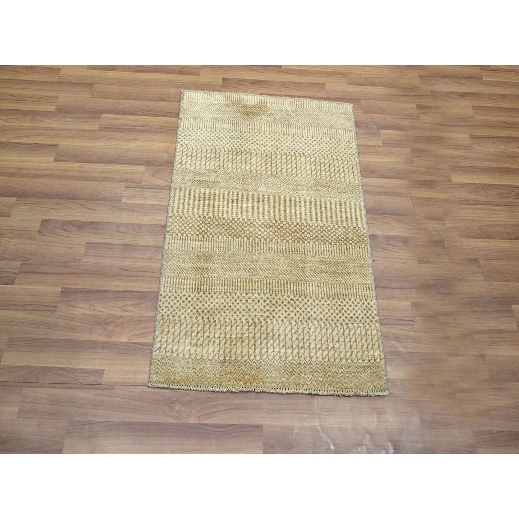 Modern-and-Contemporary-Hand-Knotted-Rug-382610