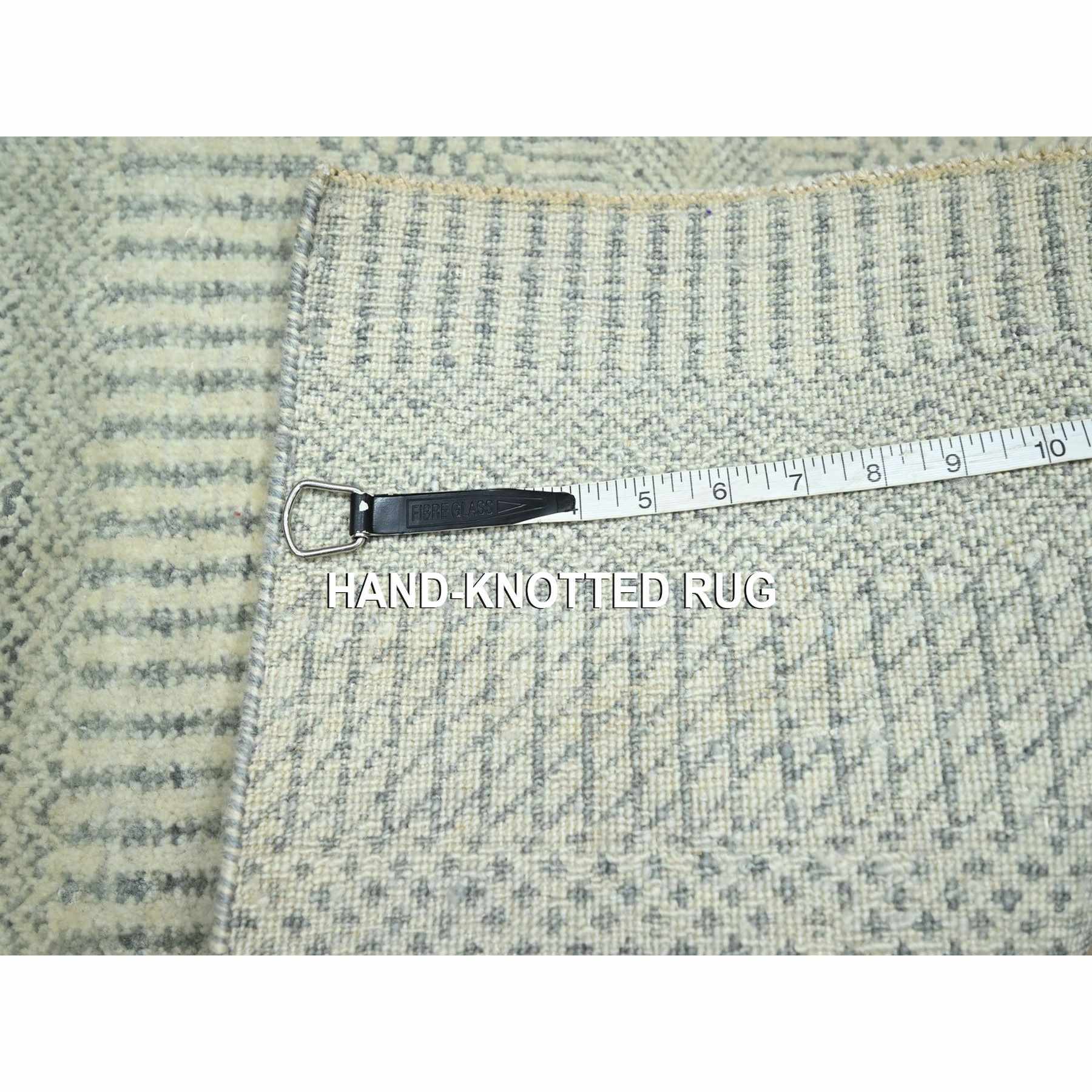 Modern-and-Contemporary-Hand-Knotted-Rug-382620
