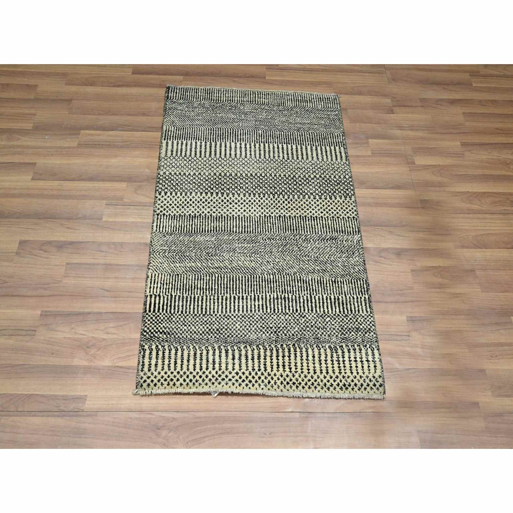 Modern-and-Contemporary-Hand-Knotted-Rug-382625