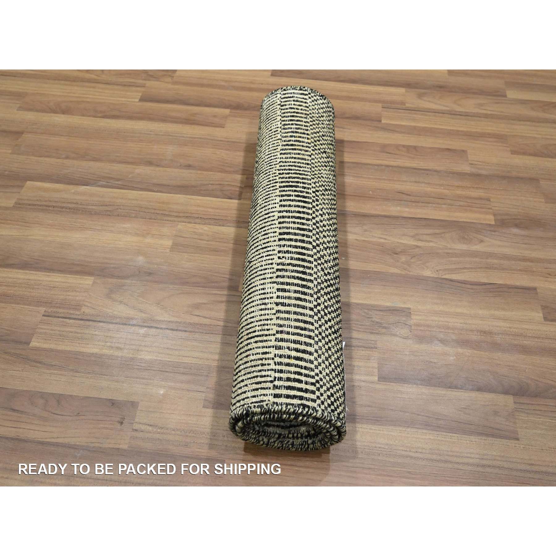 Modern-and-Contemporary-Hand-Knotted-Rug-382630