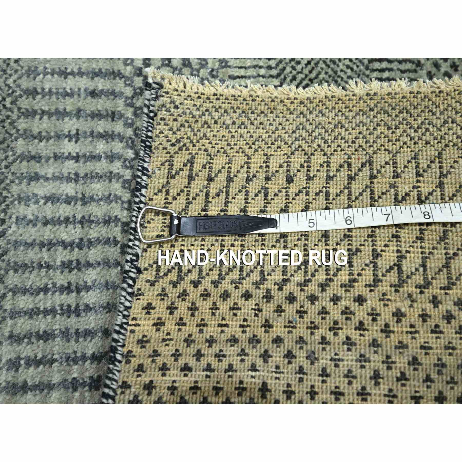 Modern-and-Contemporary-Hand-Knotted-Rug-382635