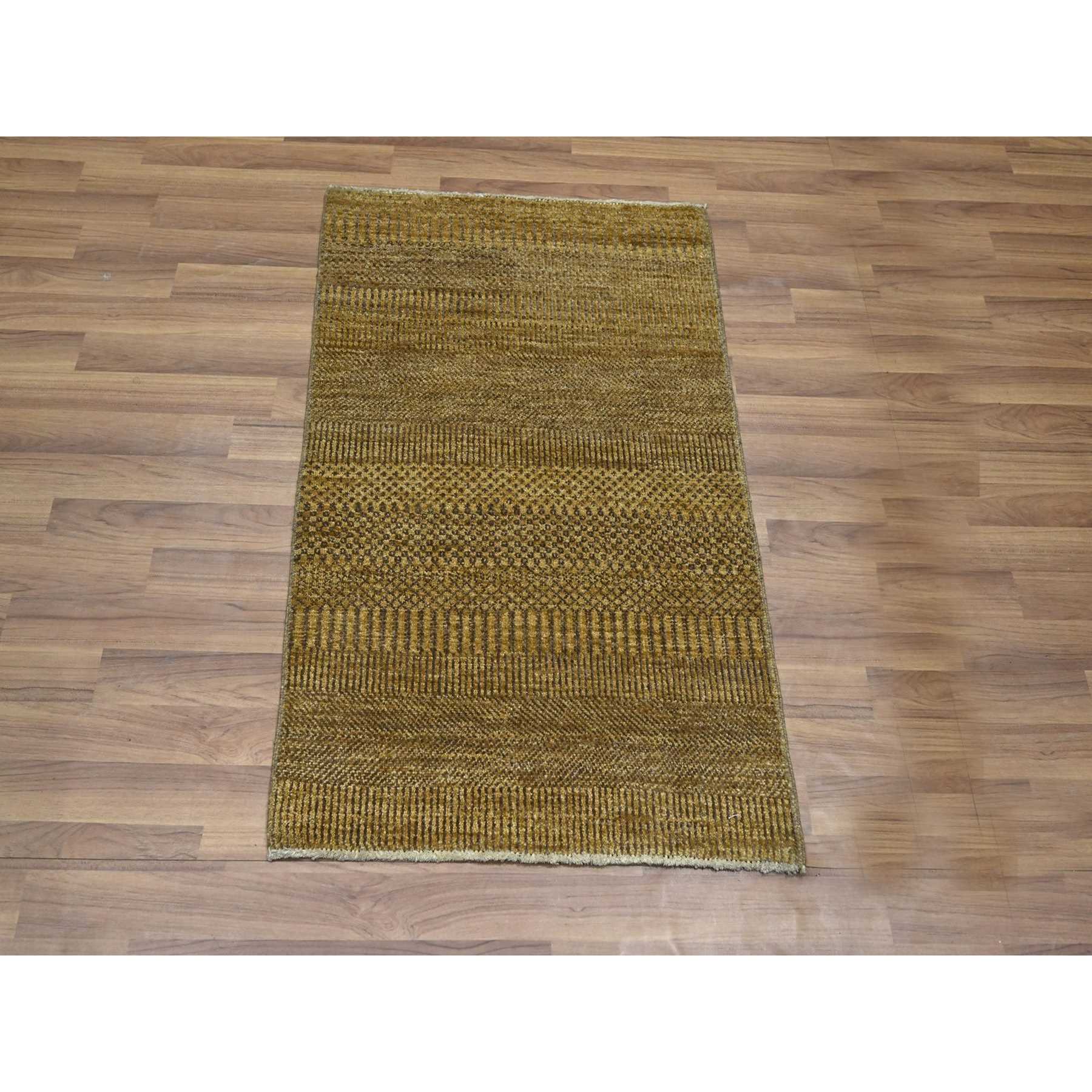 Modern-and-Contemporary-Hand-Knotted-Rug-382660