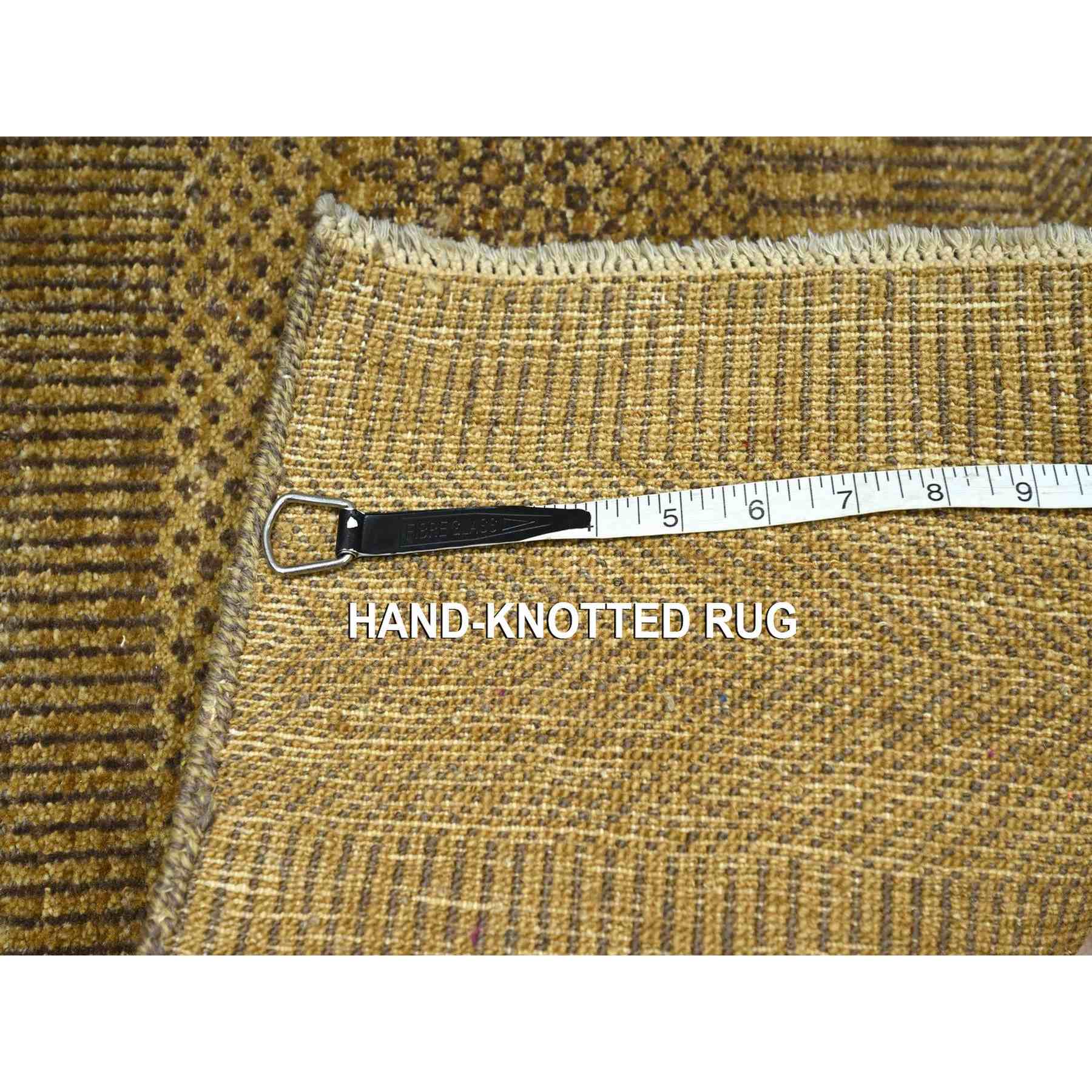 Modern-and-Contemporary-Hand-Knotted-Rug-382660