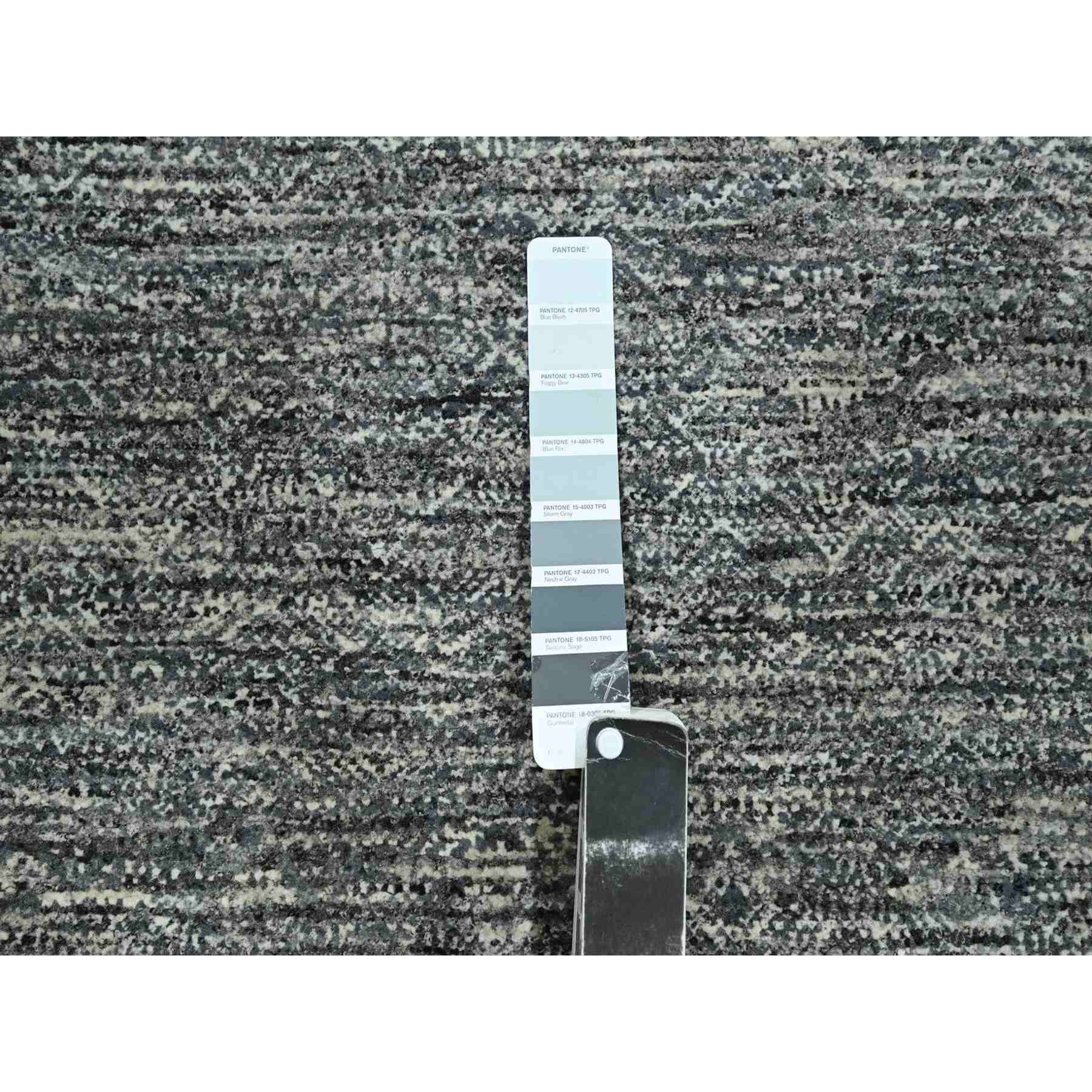 Modern-and-Contemporary-Hand-Knotted-Rug-382855