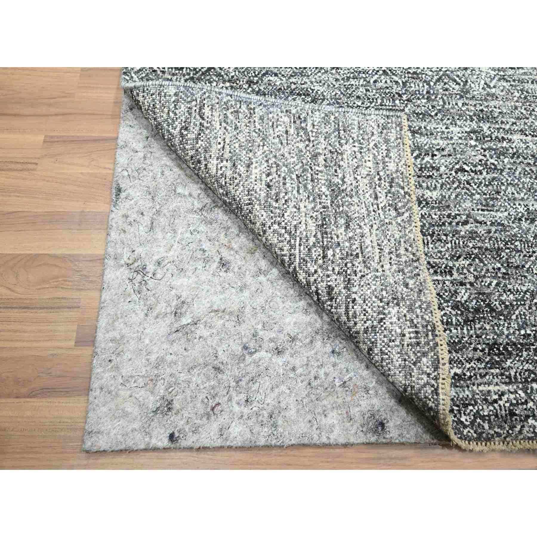 Modern-and-Contemporary-Hand-Knotted-Rug-382895