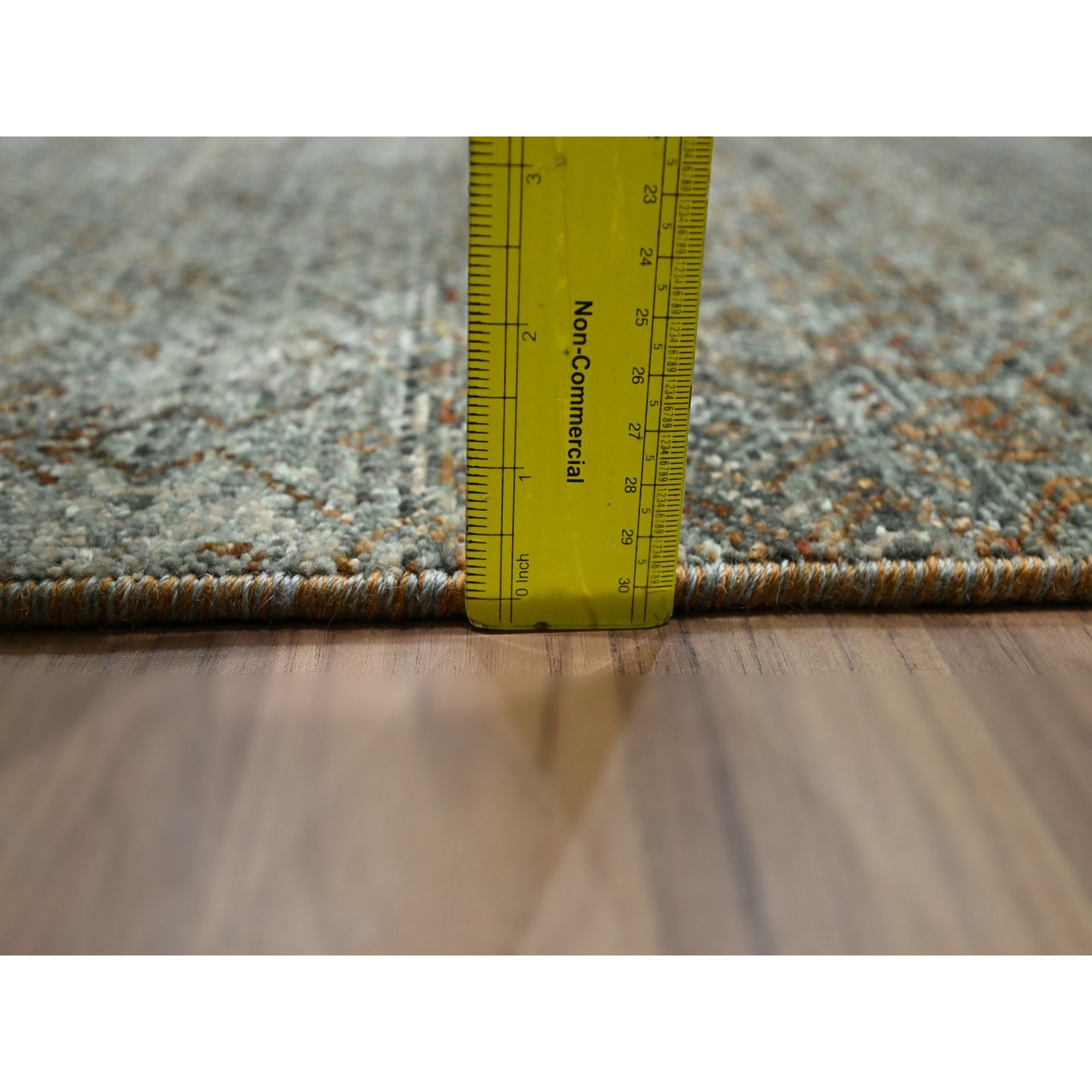 Modern-and-Contemporary-Hand-Knotted-Rug-382900