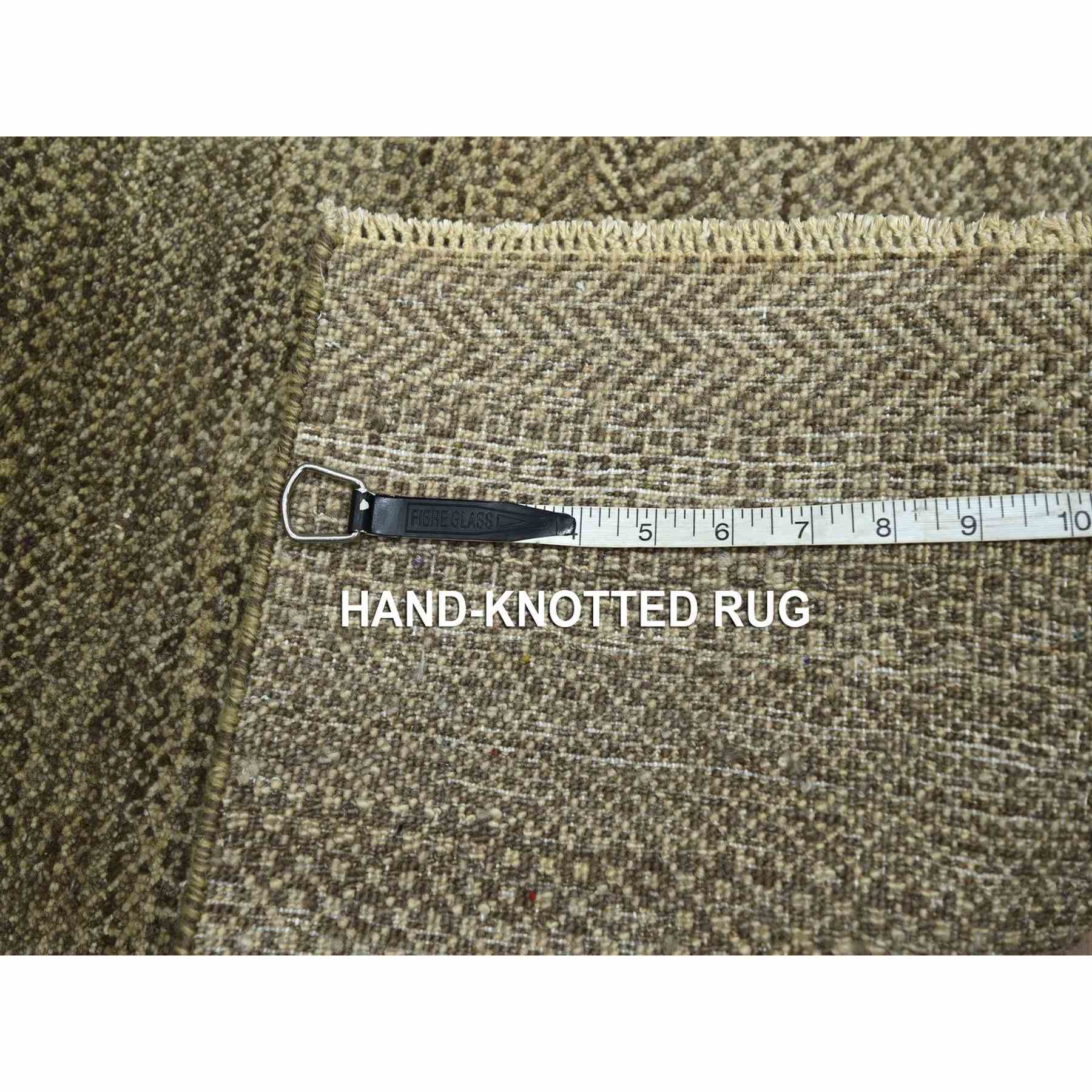 Modern-and-Contemporary-Hand-Knotted-Rug-382945