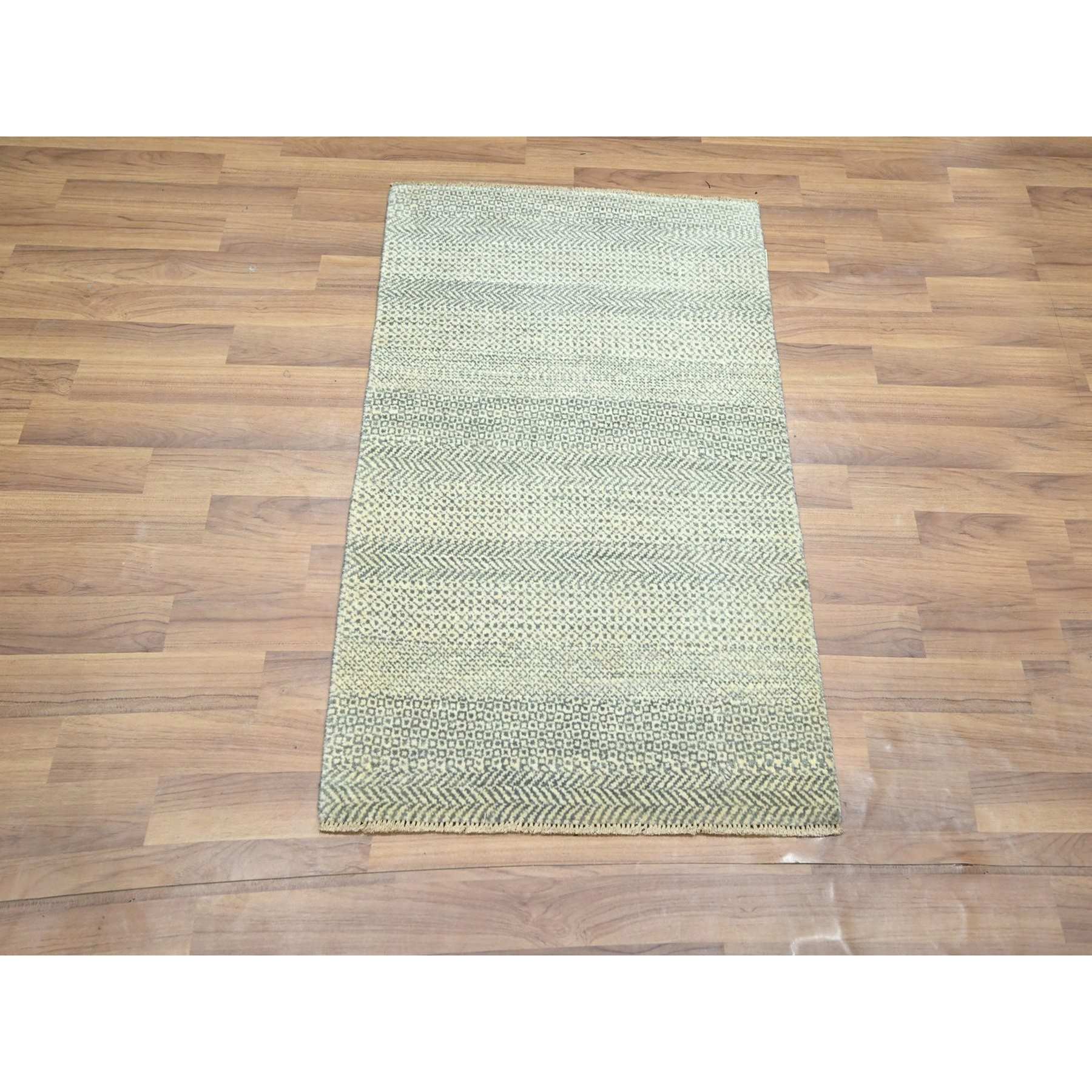 Modern-and-Contemporary-Hand-Knotted-Rug-382975