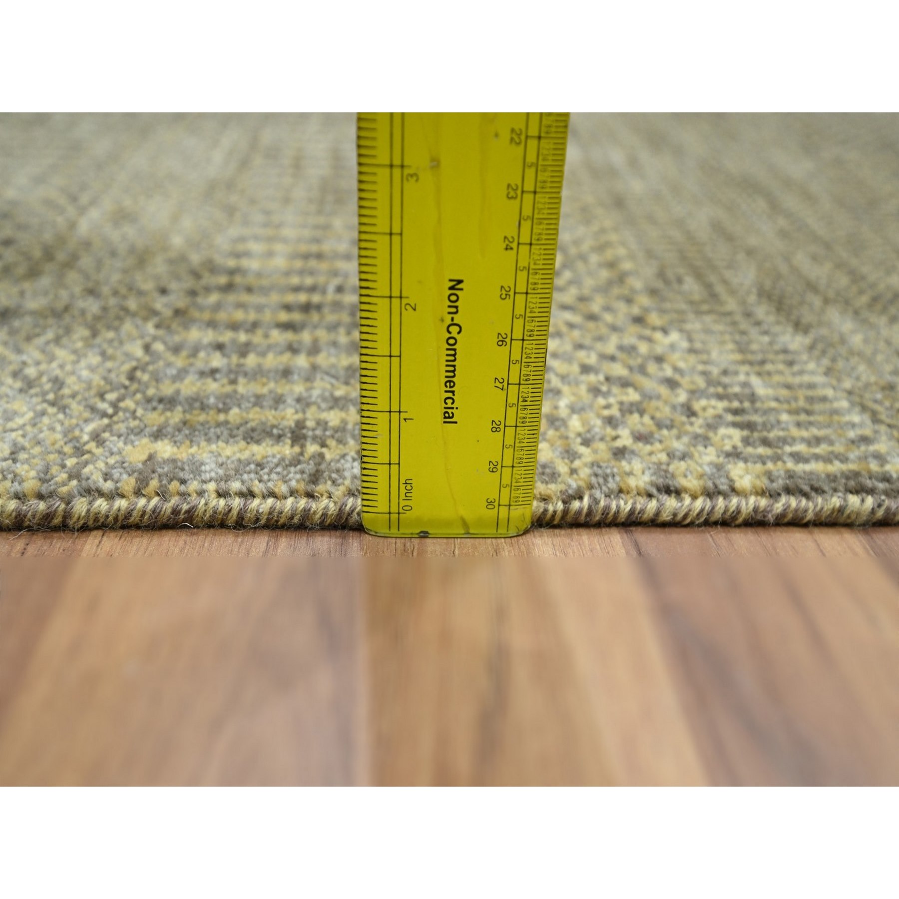 Modern-and-Contemporary-Hand-Knotted-Rug-383030