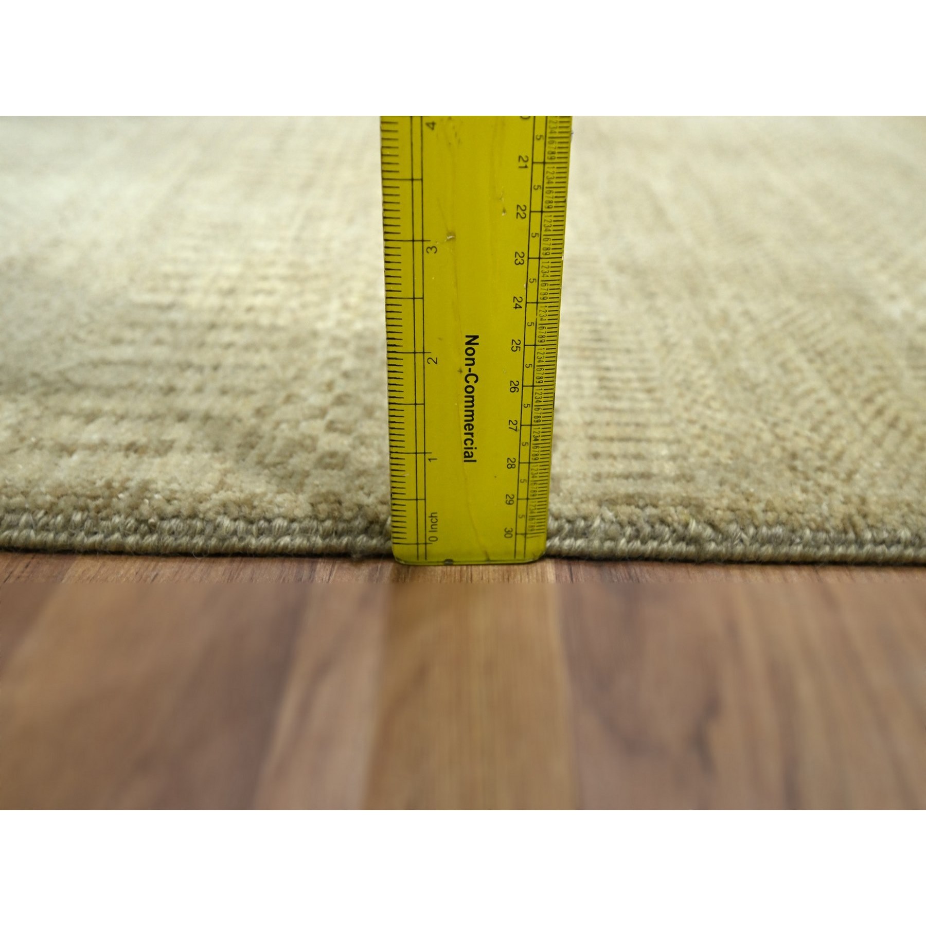 Modern-and-Contemporary-Hand-Knotted-Rug-383035