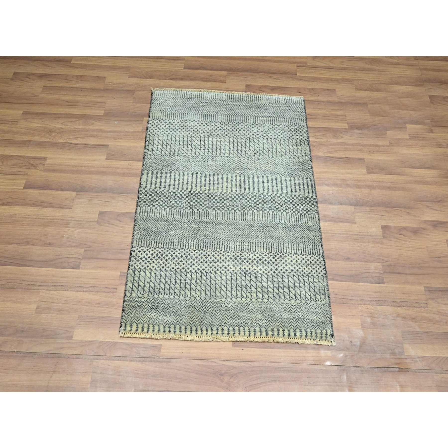 Modern-and-Contemporary-Hand-Knotted-Rug-383075
