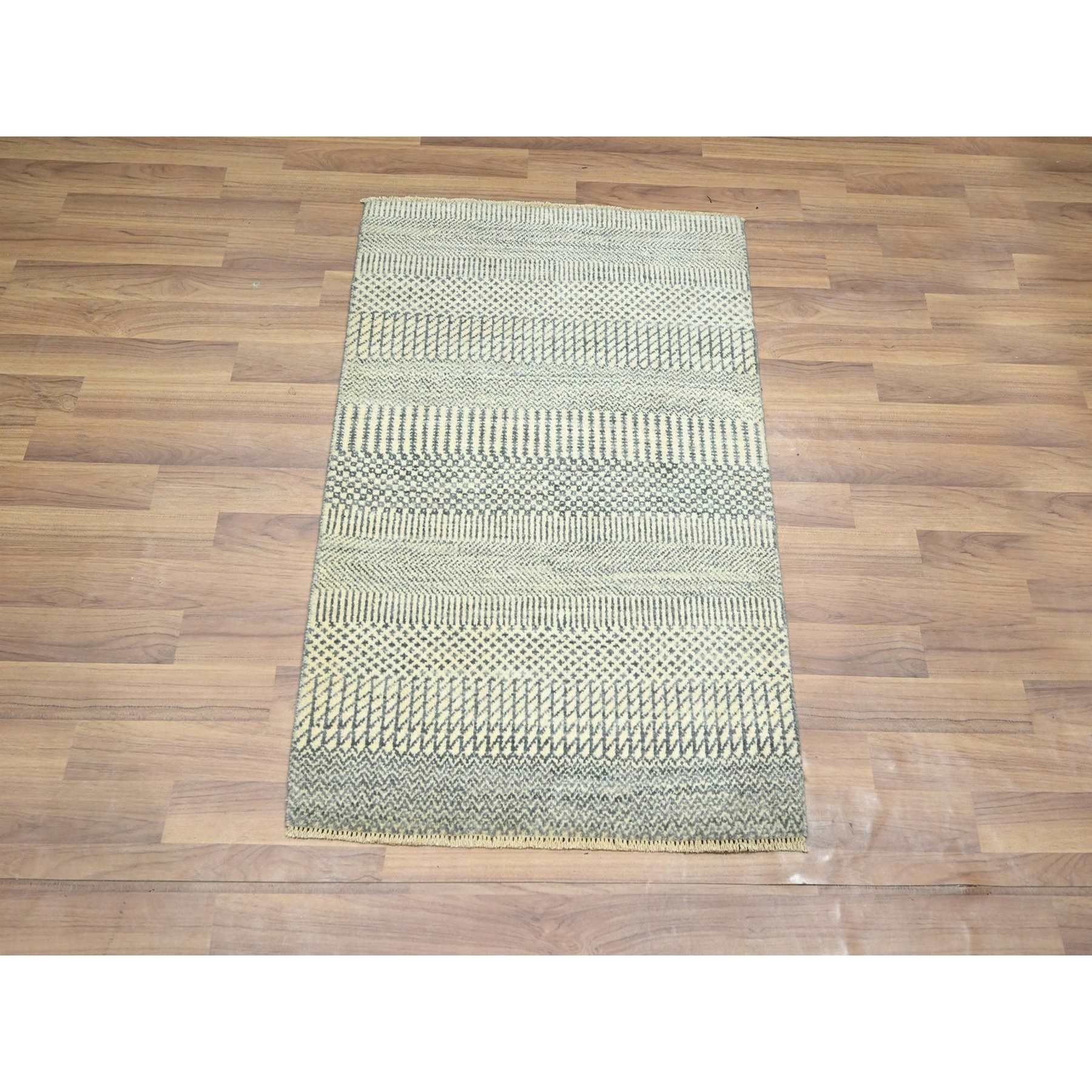 Modern-and-Contemporary-Hand-Knotted-Rug-383080