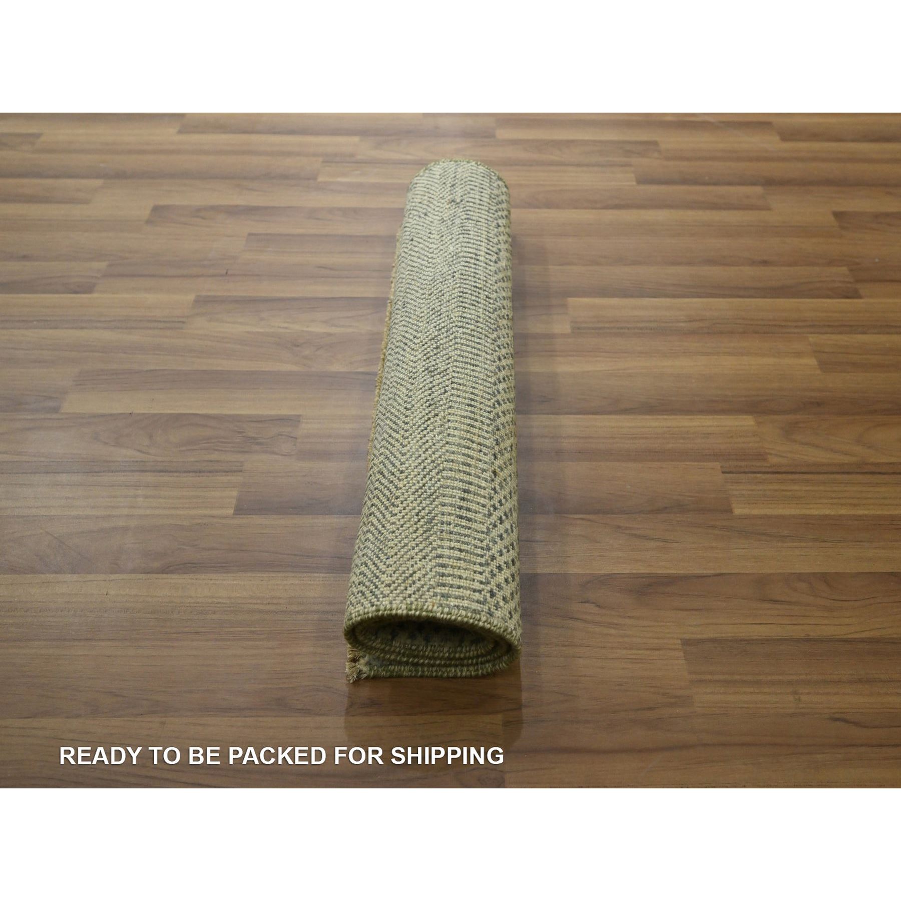 Modern-and-Contemporary-Hand-Knotted-Rug-383090
