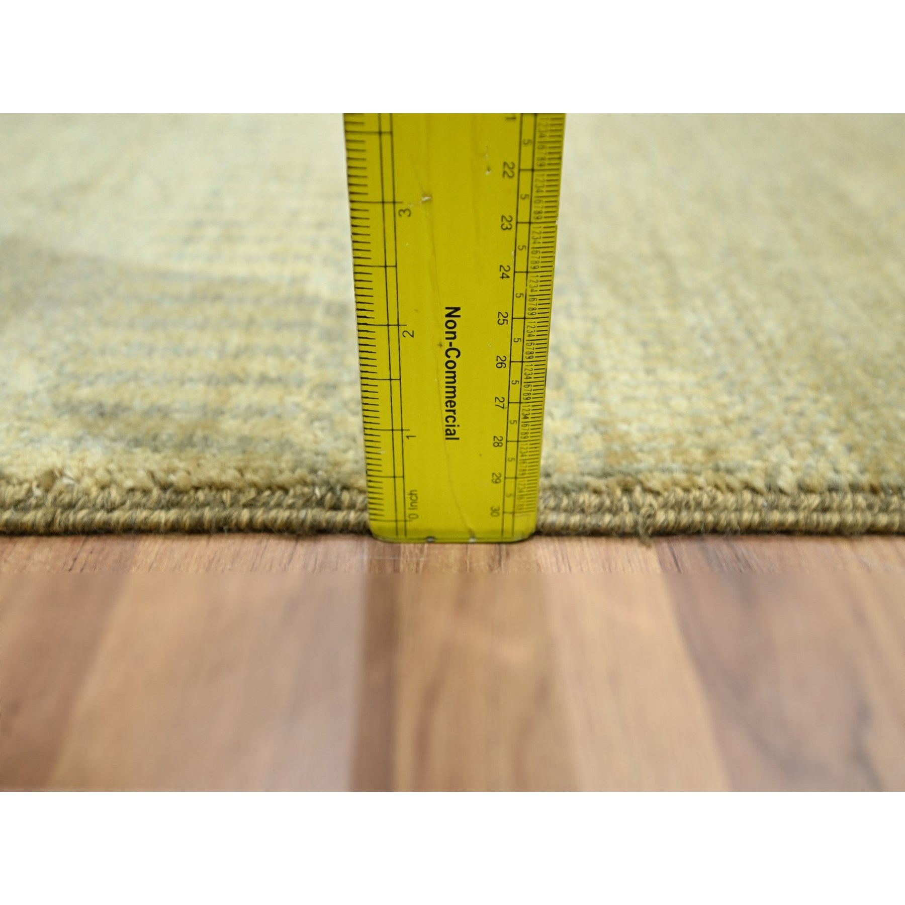 Modern-and-Contemporary-Hand-Knotted-Rug-383110