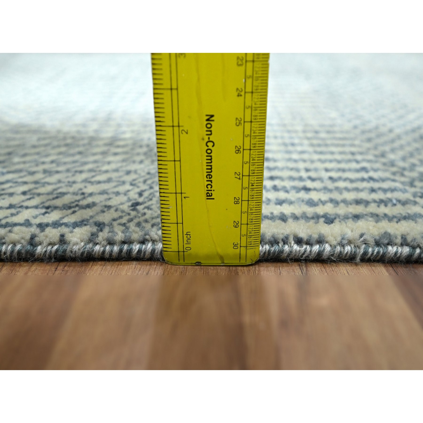Modern-and-Contemporary-Hand-Knotted-Rug-383135