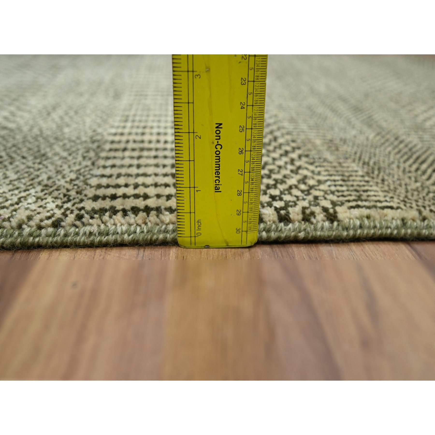 Modern-and-Contemporary-Hand-Knotted-Rug-383165