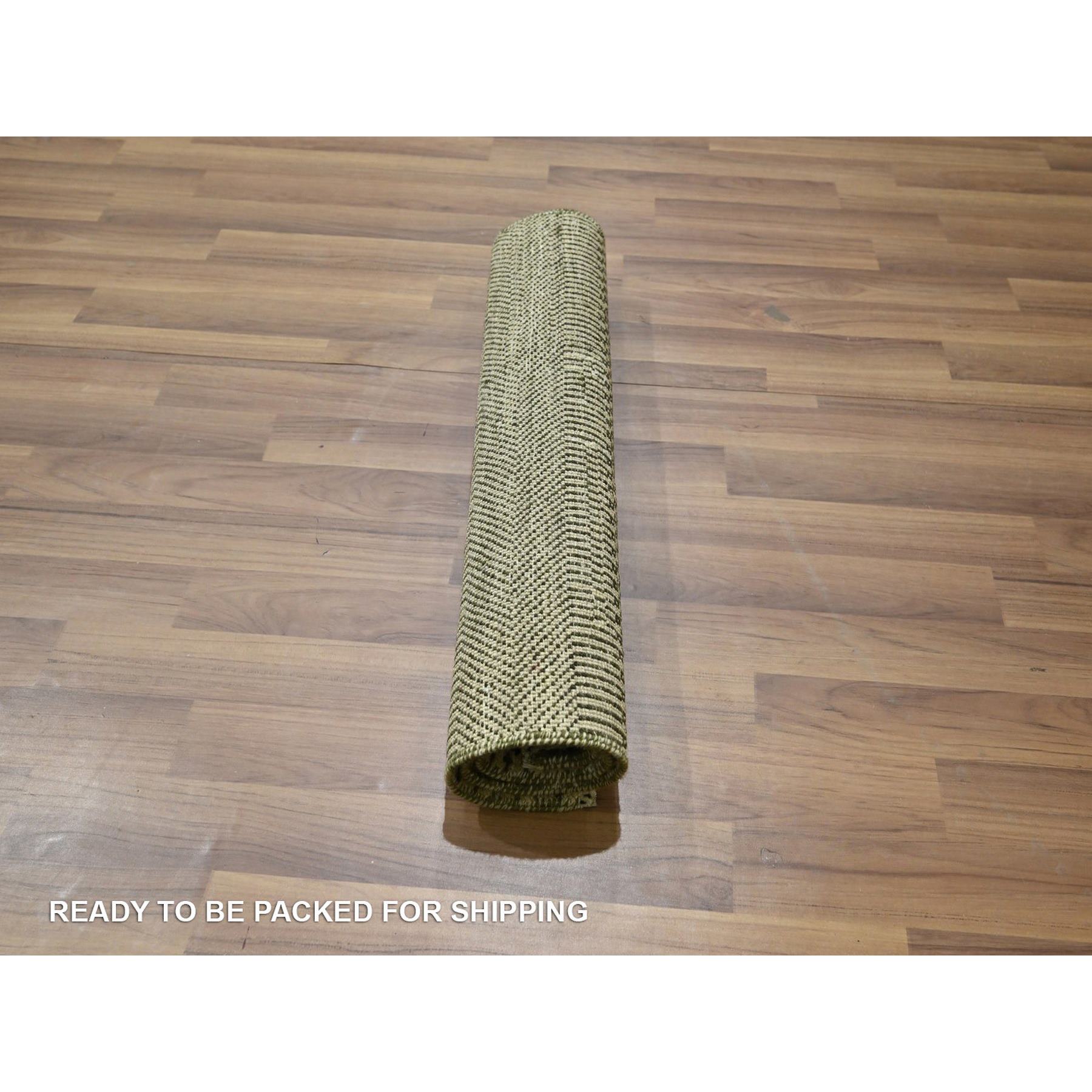 Modern-and-Contemporary-Hand-Knotted-Rug-383170