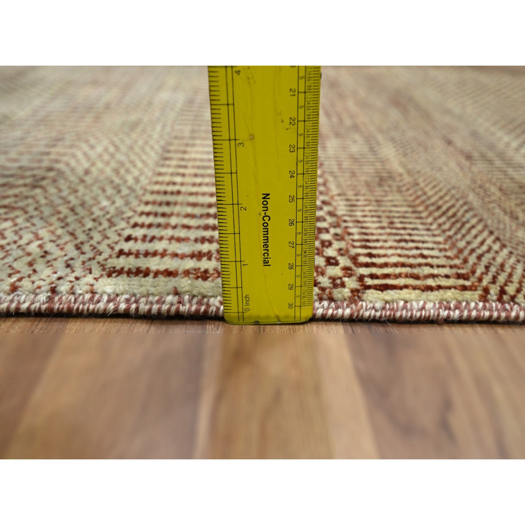 Modern-and-Contemporary-Hand-Knotted-Rug-383180