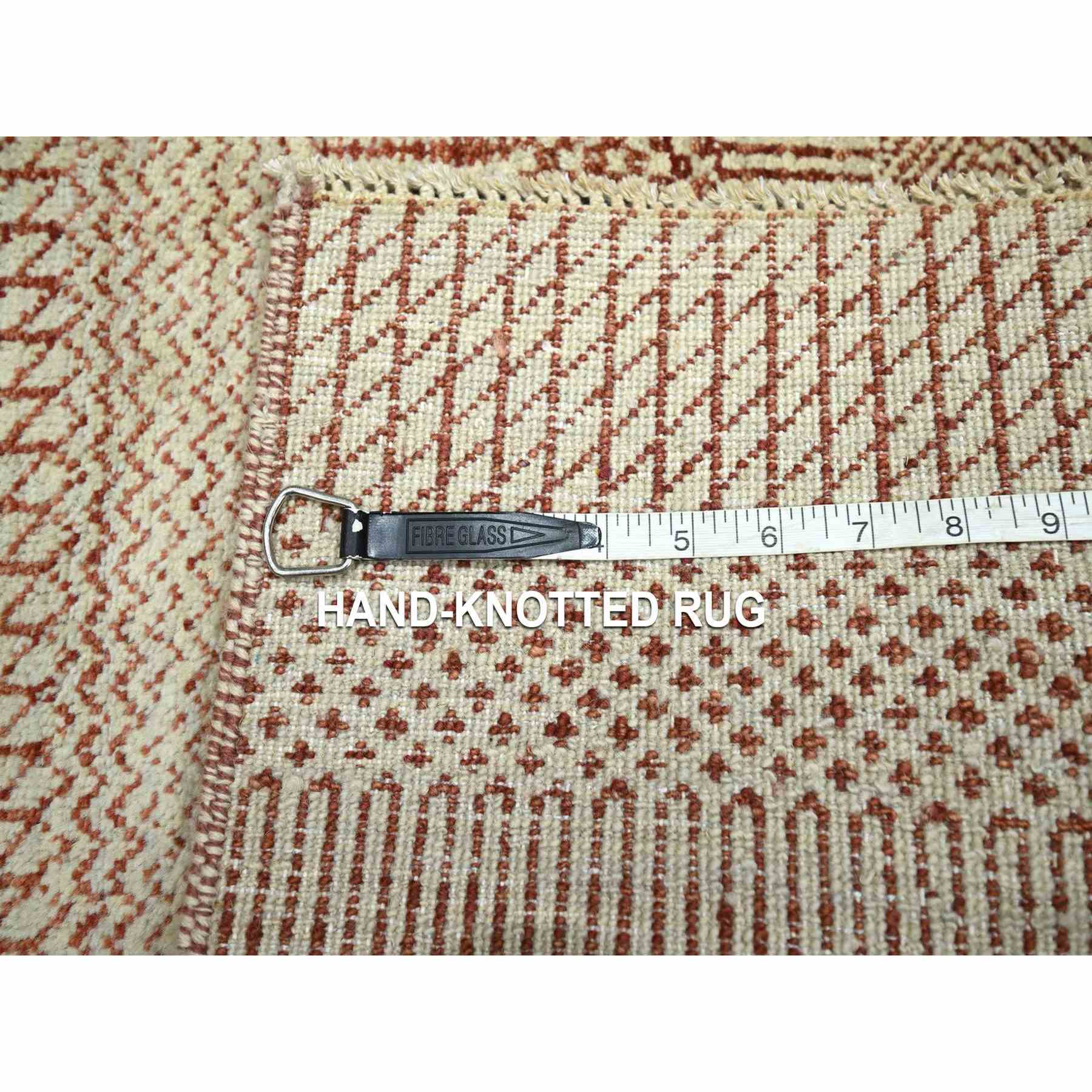 Modern-and-Contemporary-Hand-Knotted-Rug-383185