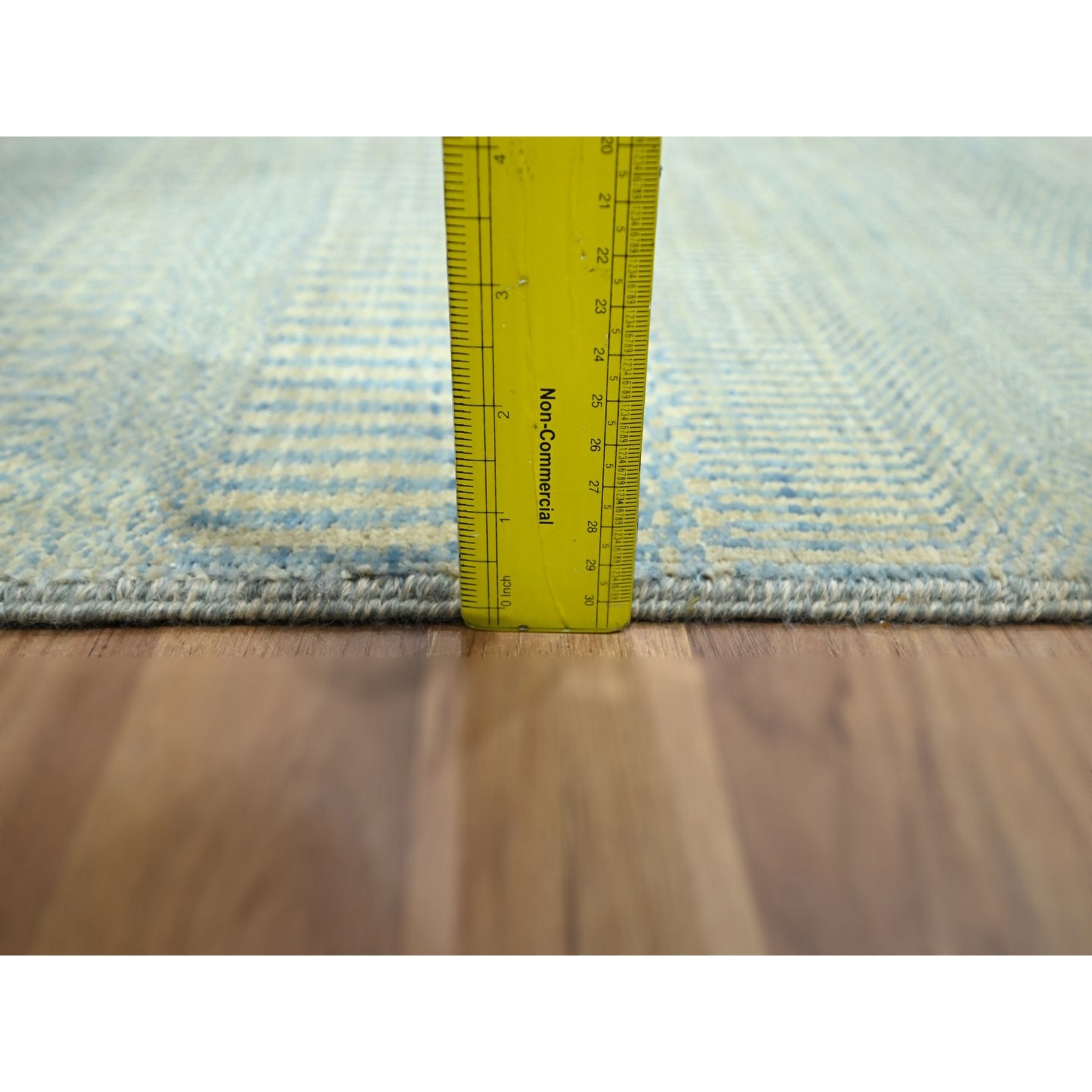 Modern-and-Contemporary-Hand-Knotted-Rug-383195