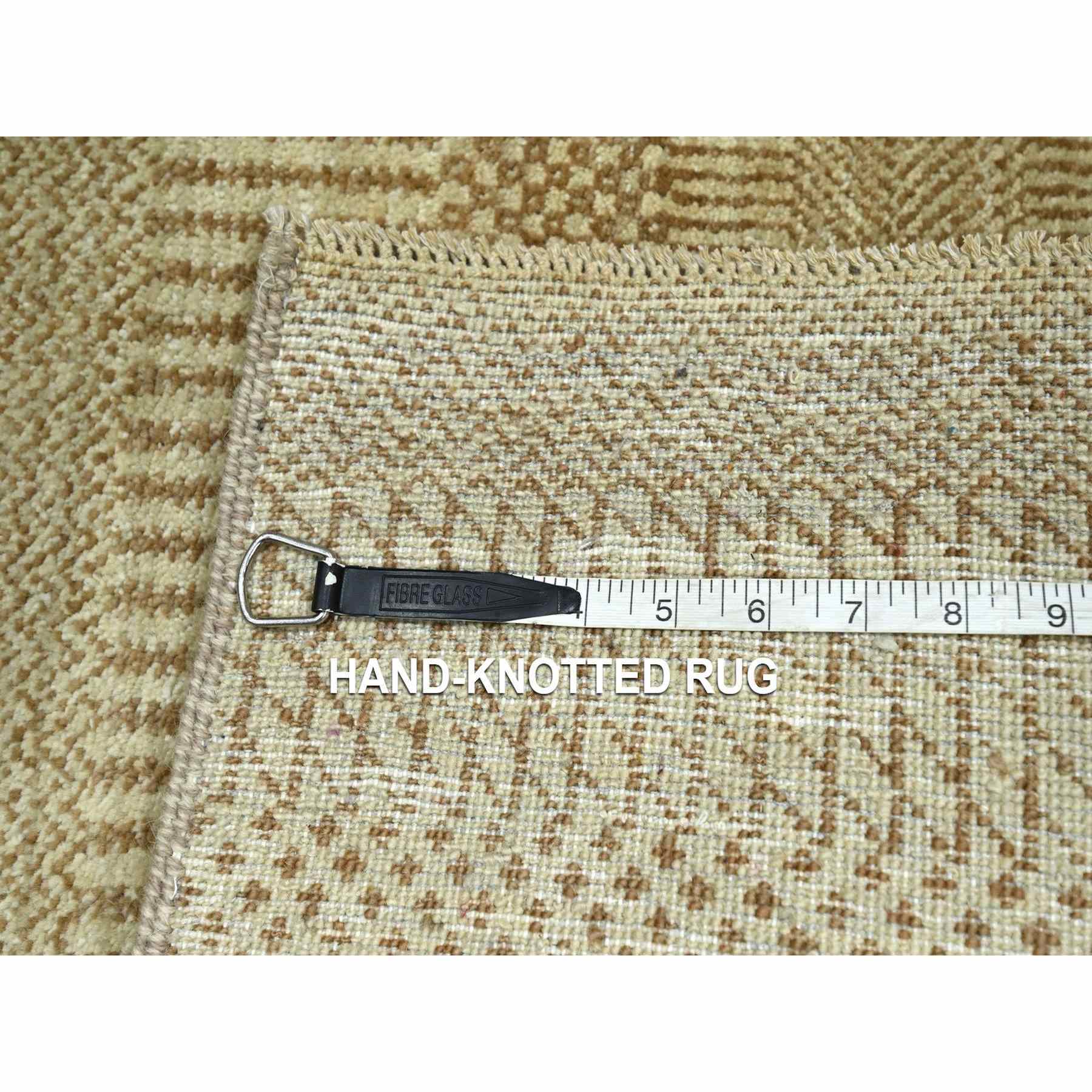 Modern-and-Contemporary-Hand-Knotted-Rug-383210