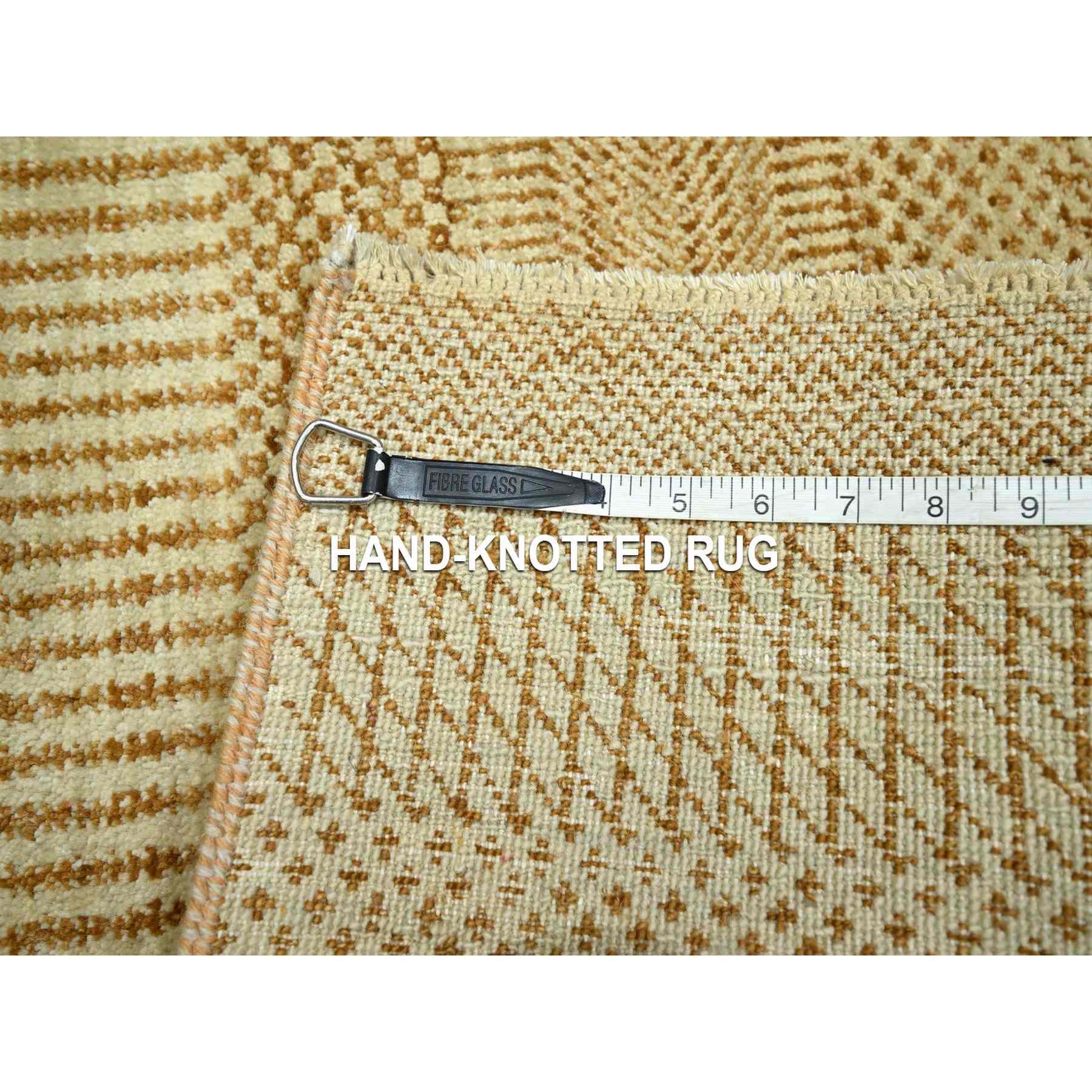 Modern-and-Contemporary-Hand-Knotted-Rug-383215