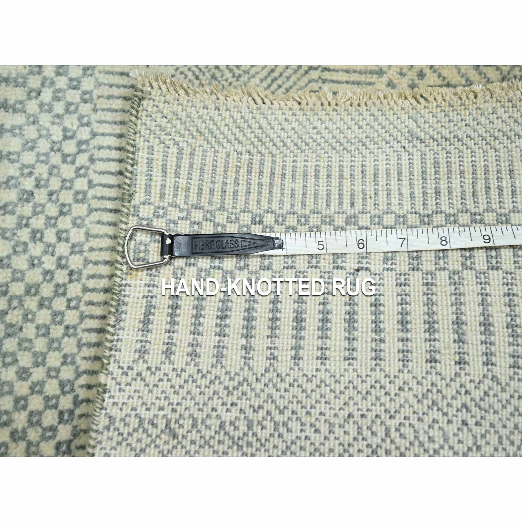 Modern-and-Contemporary-Hand-Knotted-Rug-383225