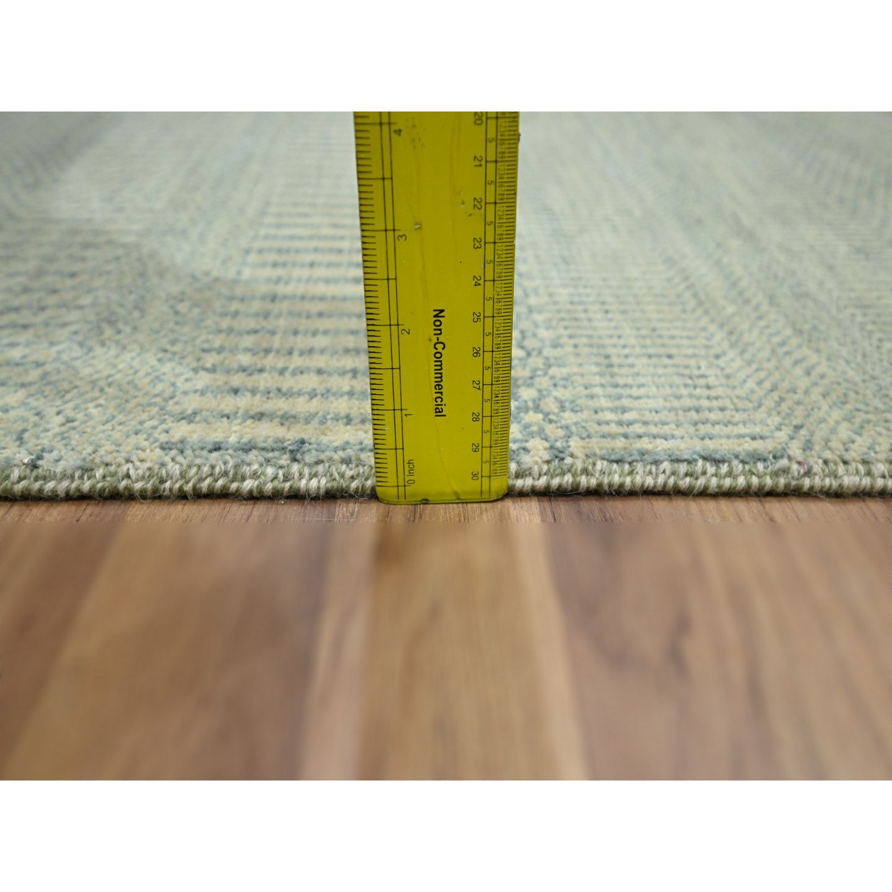 Modern-and-Contemporary-Hand-Knotted-Rug-383230