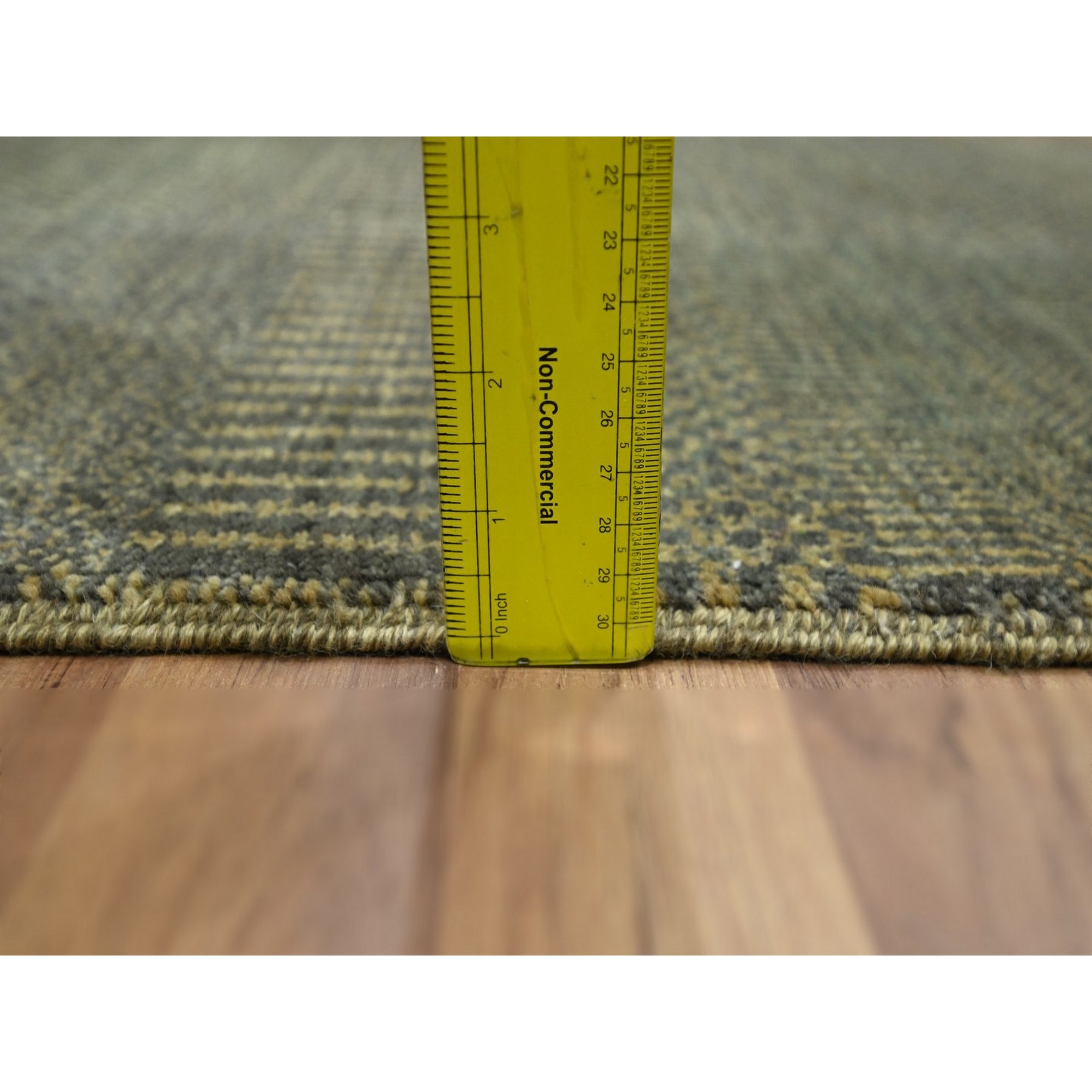 Modern-and-Contemporary-Hand-Knotted-Rug-383245