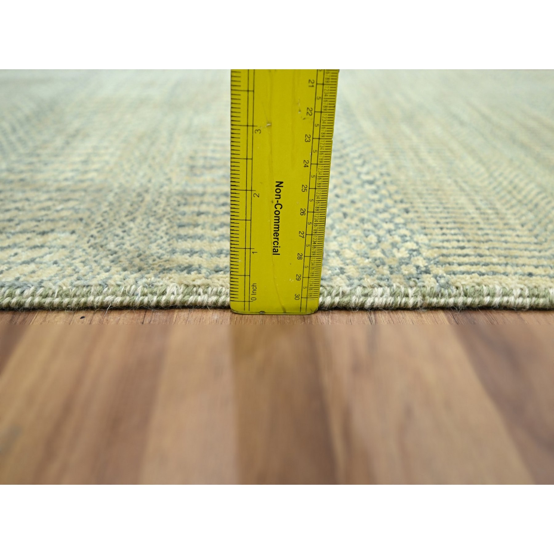 Modern-and-Contemporary-Hand-Knotted-Rug-383260