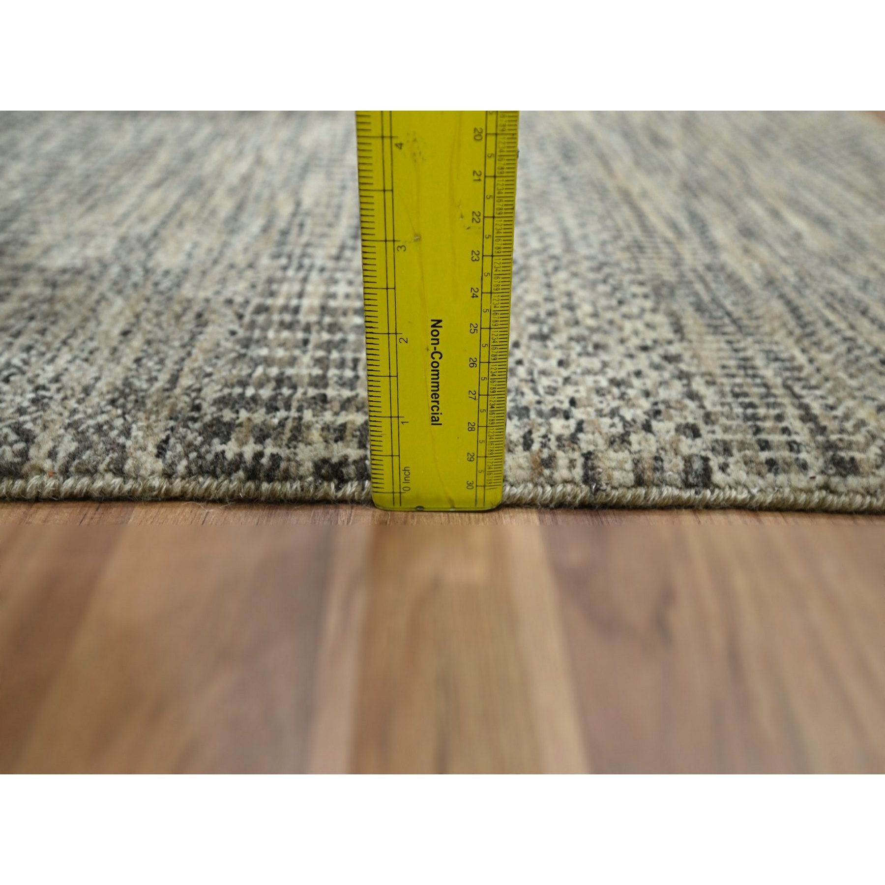 Modern-and-Contemporary-Hand-Knotted-Rug-383285
