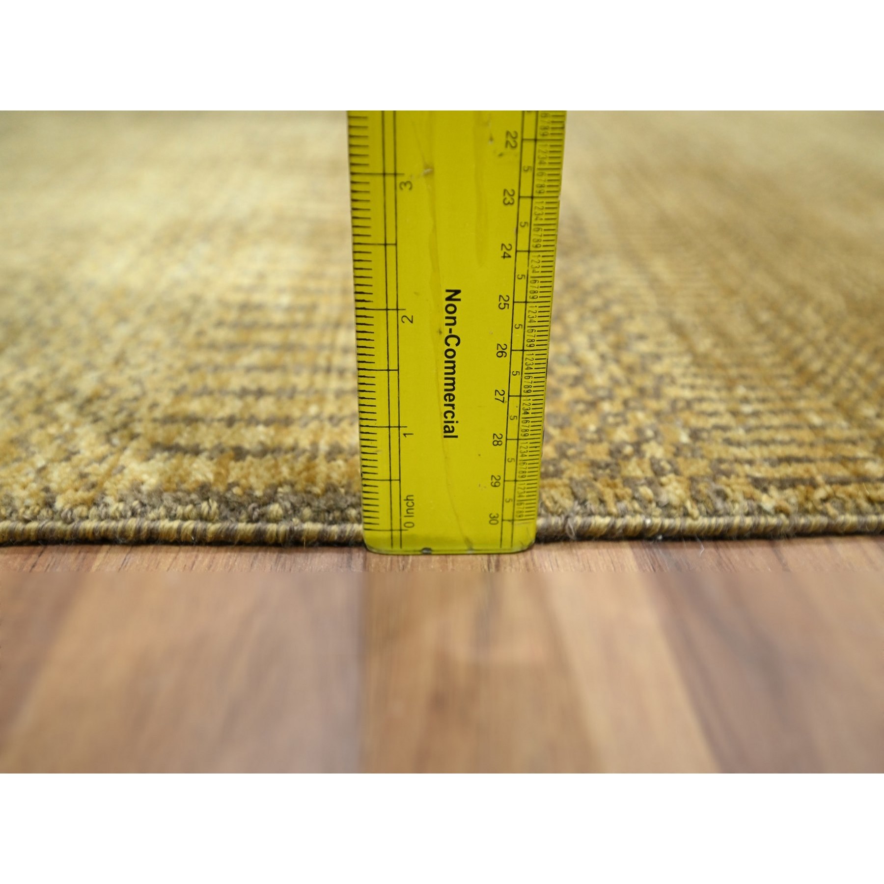 Modern-and-Contemporary-Hand-Knotted-Rug-383295