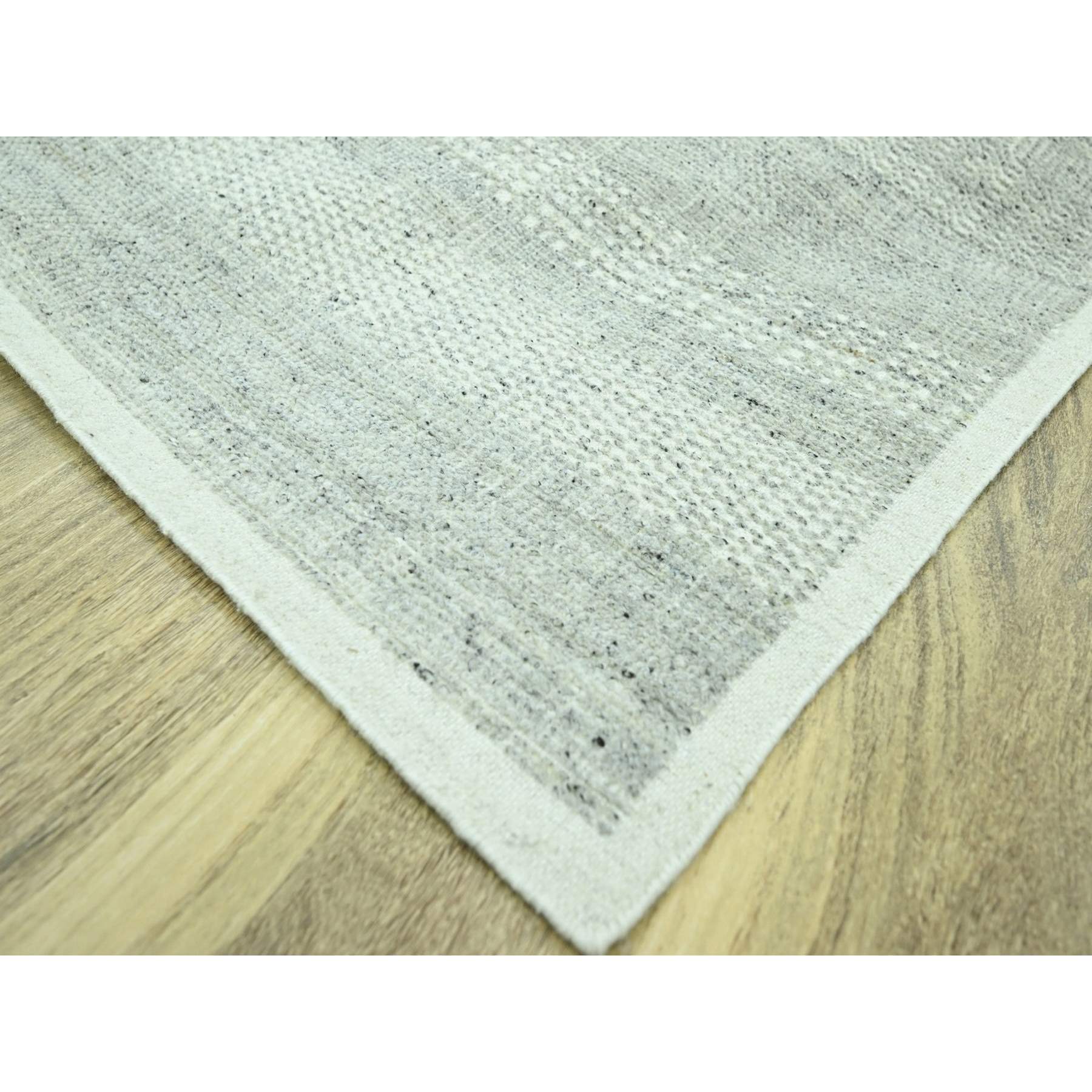 Modern-and-Contemporary-Hand-Knotted-Rug-383445
