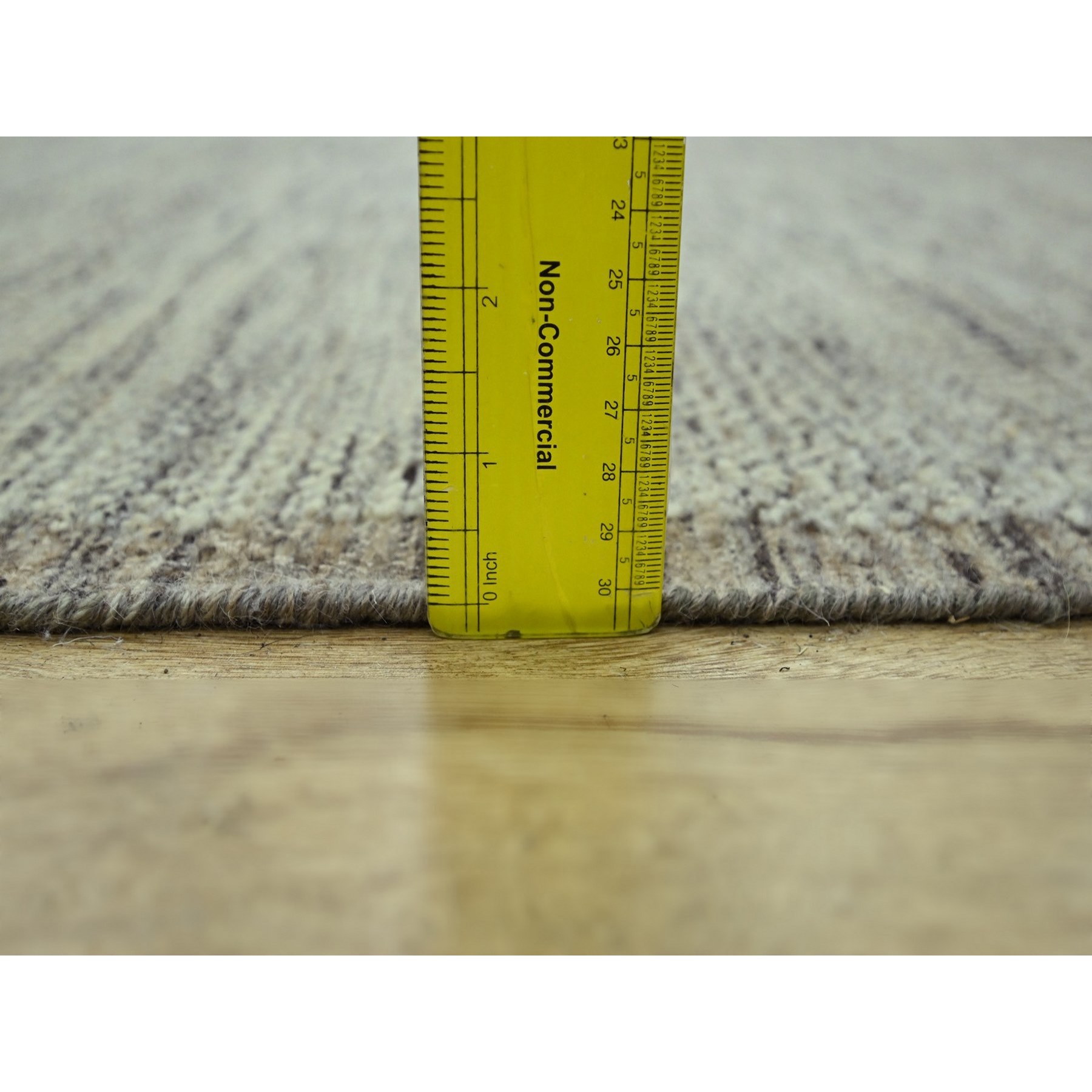 Modern-and-Contemporary-Hand-Knotted-Rug-383510