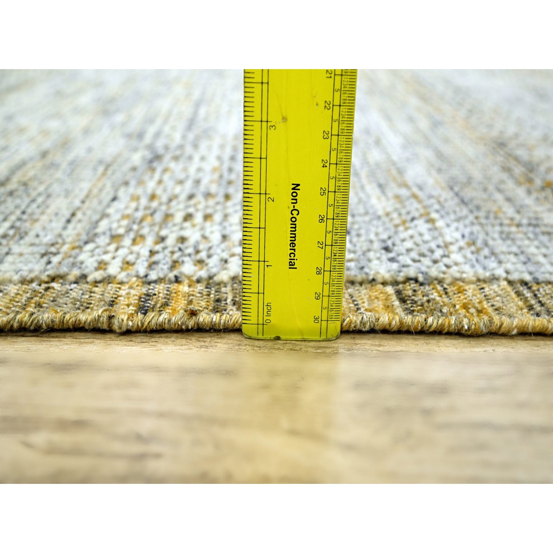 Modern-and-Contemporary-Hand-Knotted-Rug-383520