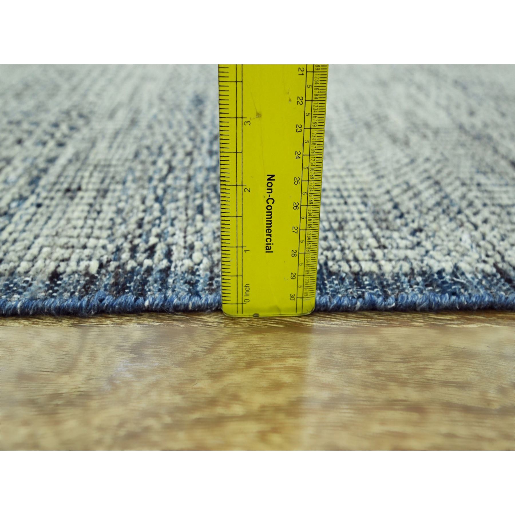 Modern-and-Contemporary-Hand-Knotted-Rug-383540