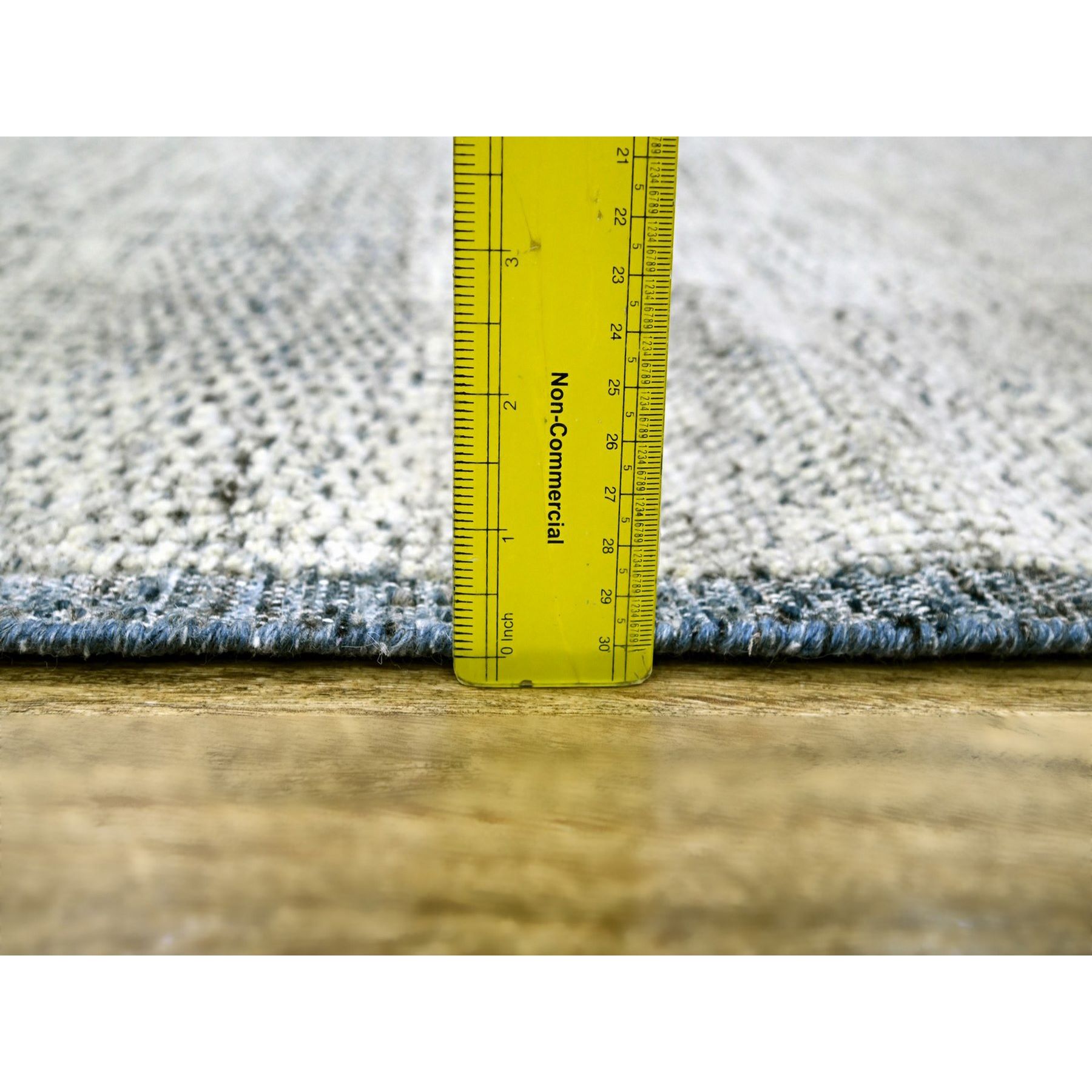 Modern-and-Contemporary-Hand-Knotted-Rug-383550